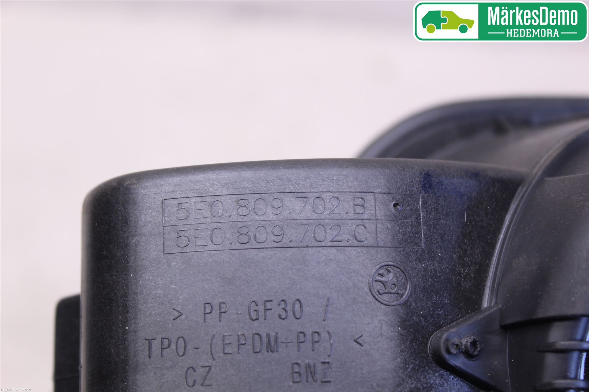 Skoda OCTAVIA (5E) 13-20 Tanklucka