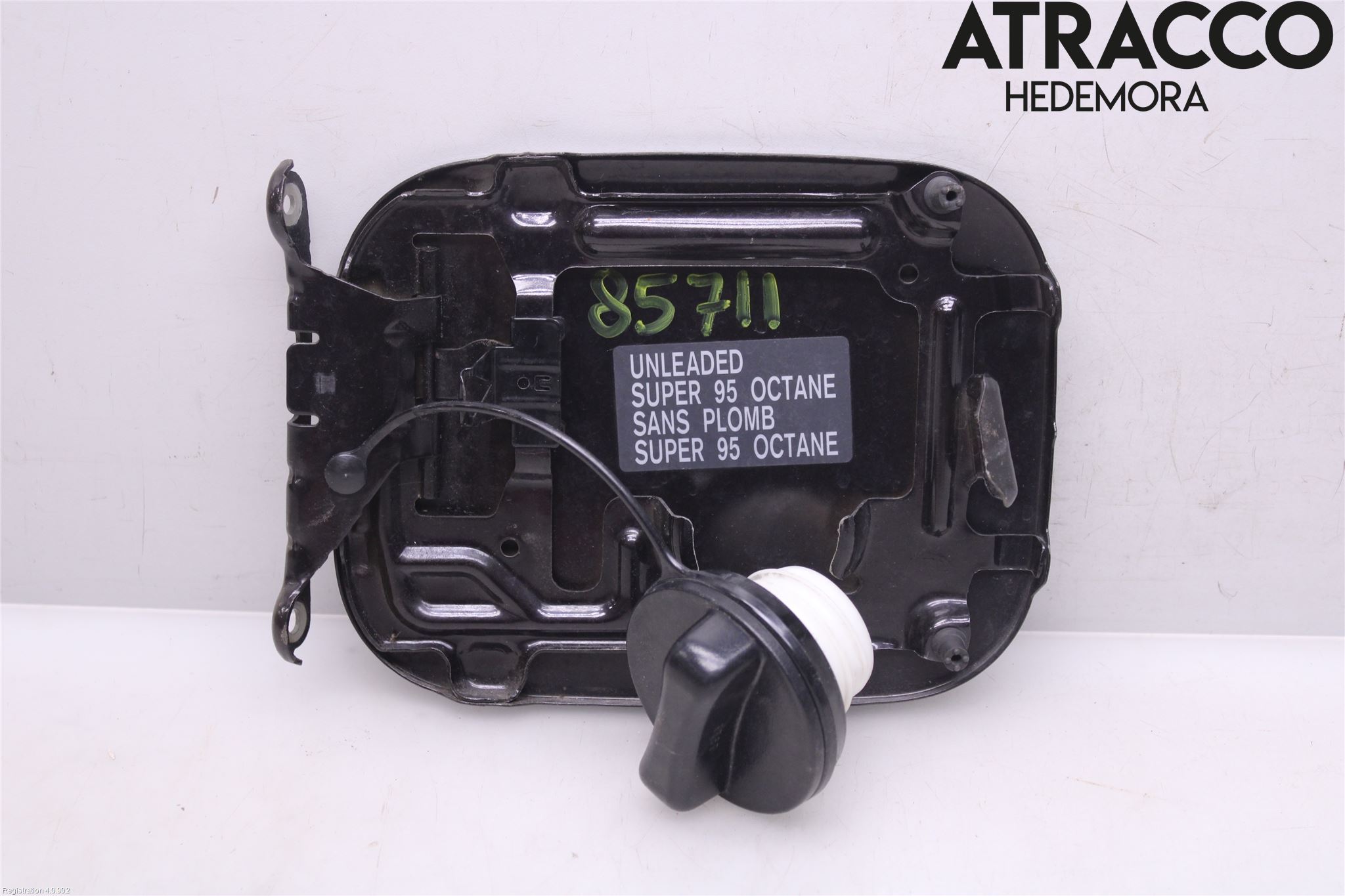 Nissan QASHQAI 14-17 Tanklucka