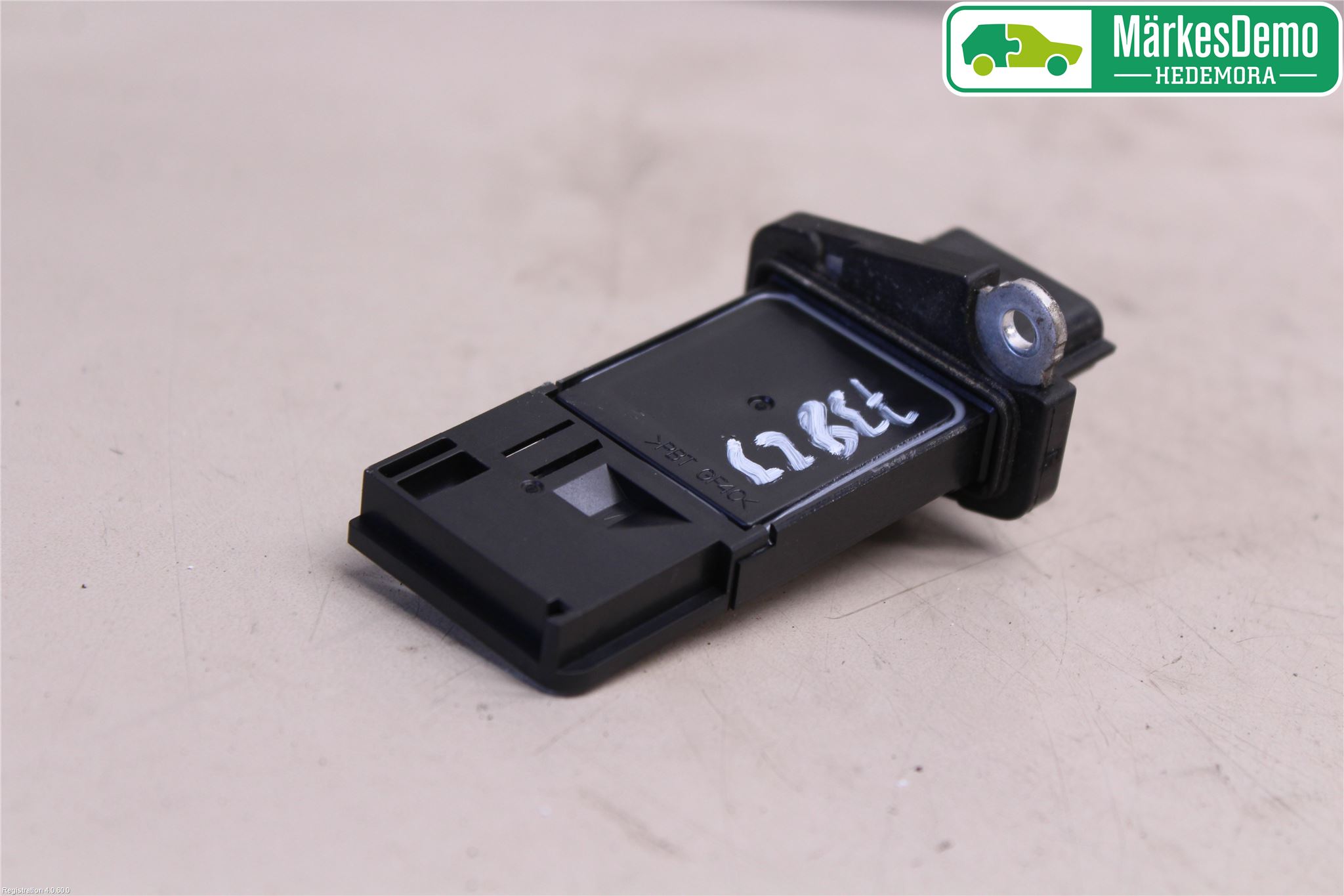 Nissan JUKE 10-14 Injluftmassamätare