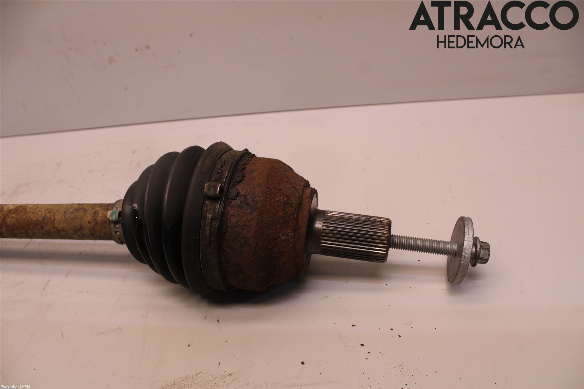 Ford MONDEO 07-15 Drivaxel Fram Vänster