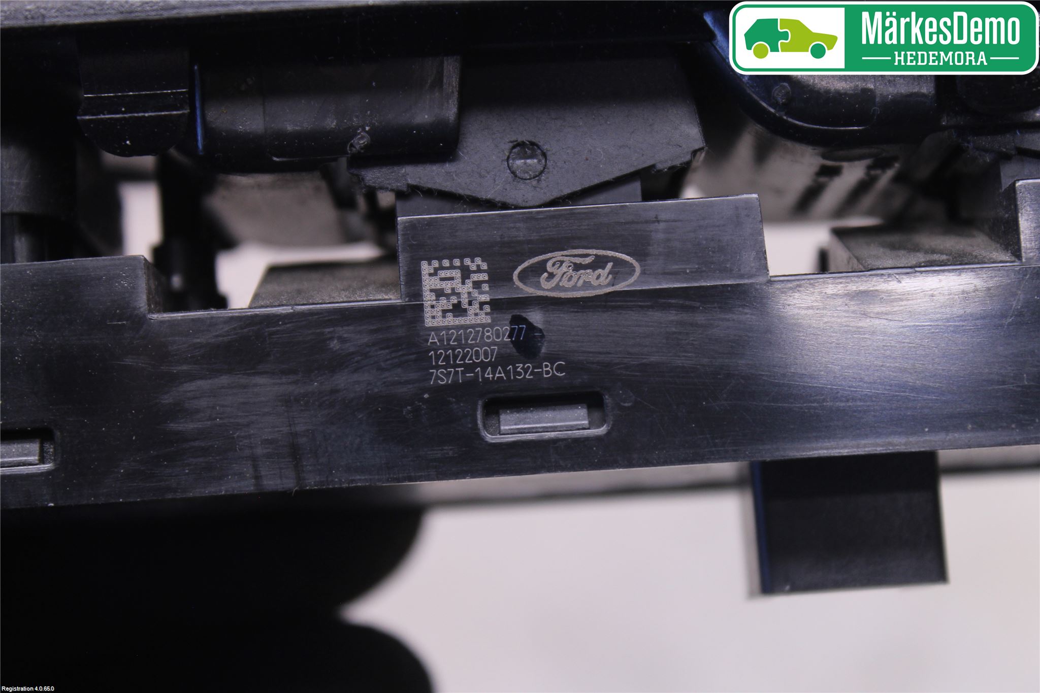 Ford S-MAX 06-15 Strömställare Elhiss