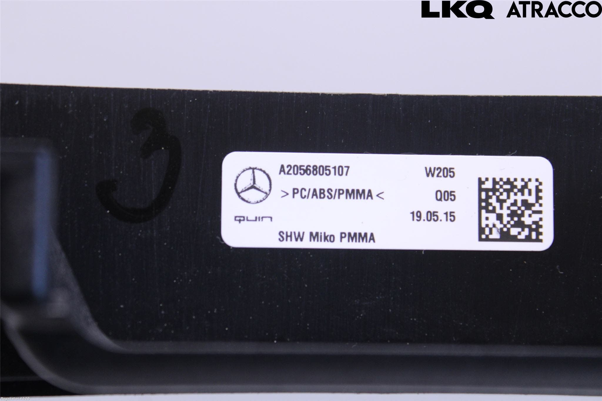 Mercedes-Benz MB C-KLASS (W205) 14-21 Instrumentkonsoll Mitt