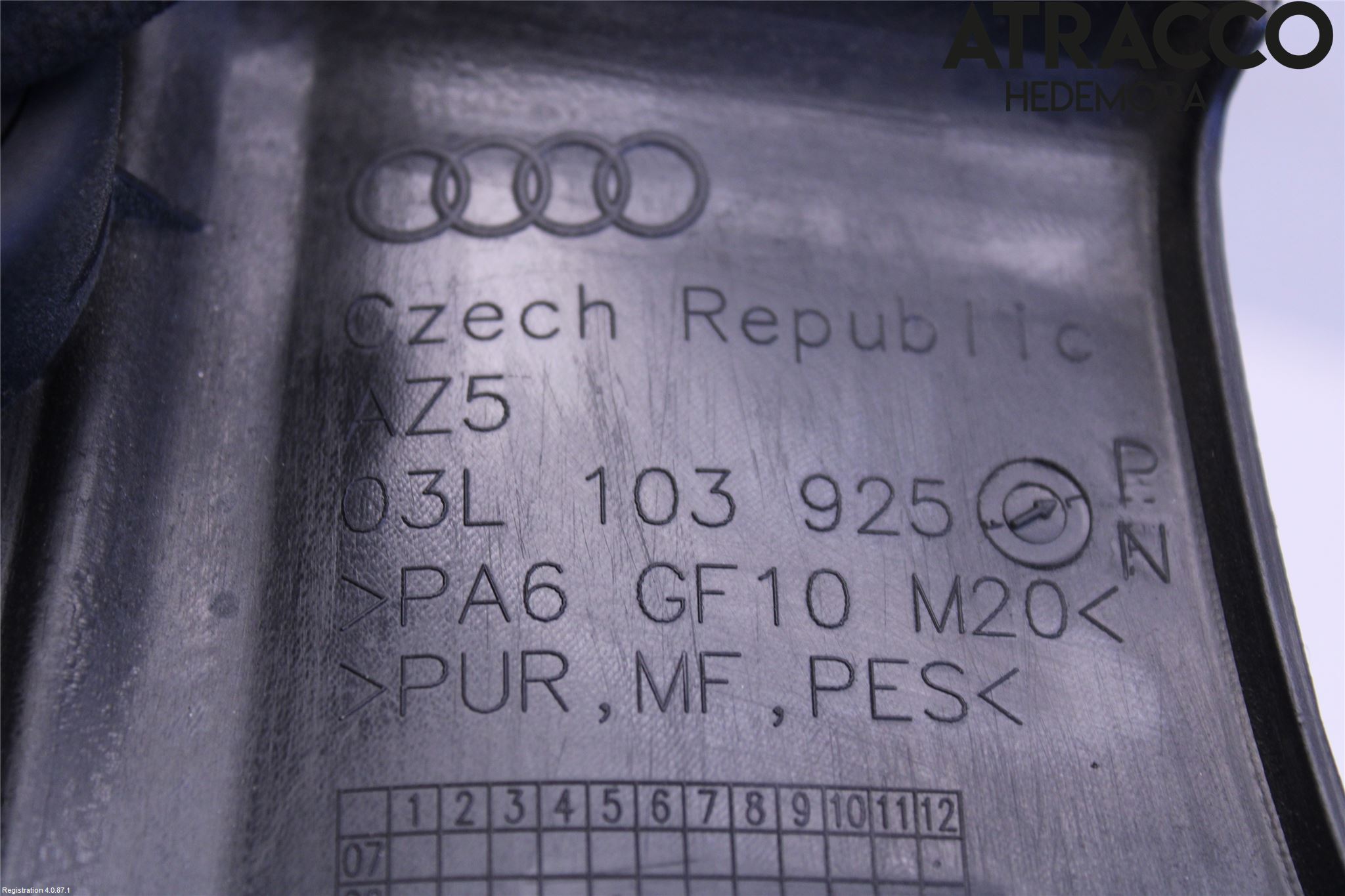 Audi A4/S4 08-11 Motorkåpa