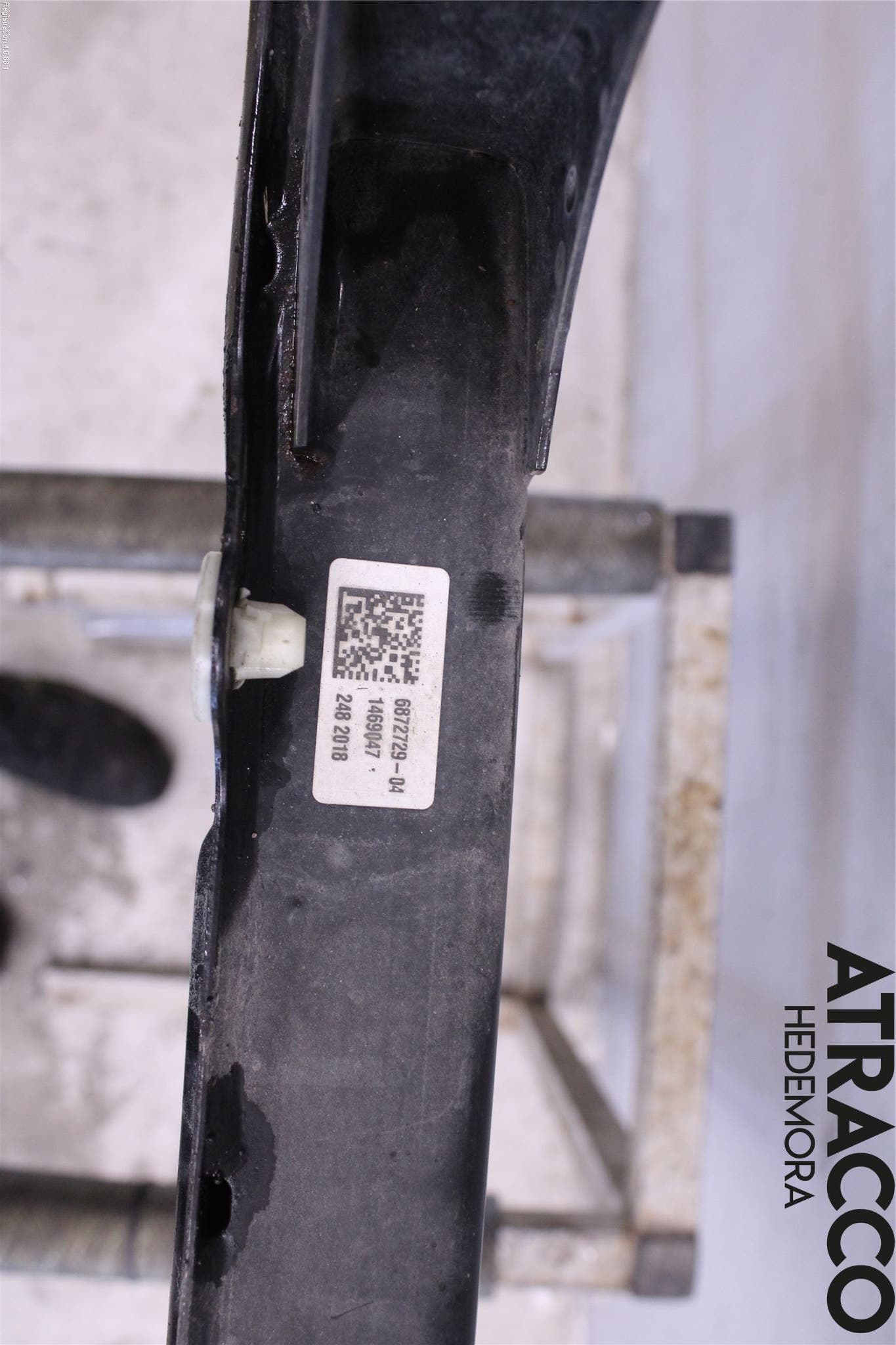 BMW X1 F48 15-22 Framvagnsbalk