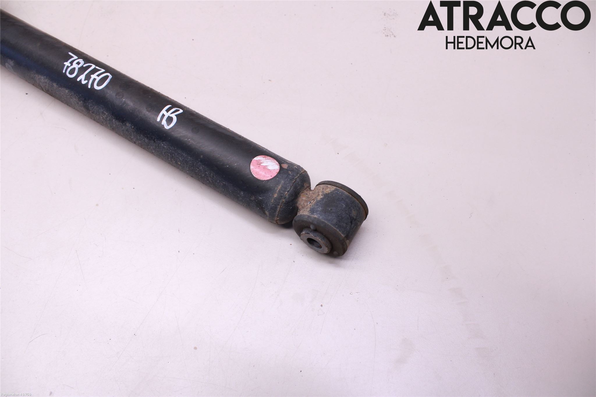 Toyota YARIS XP130 15-20 Stötdämpare Bak