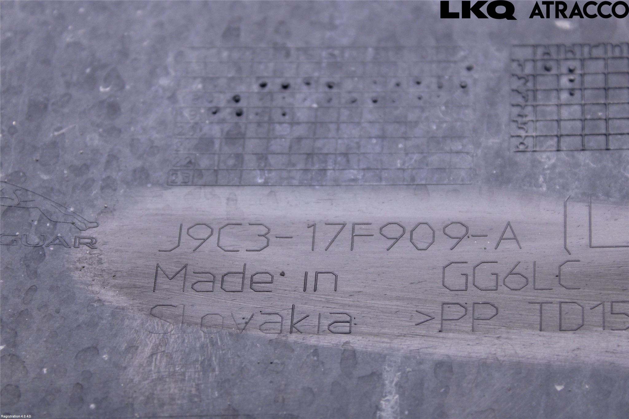 Jaguar E-PACE 17- Stötfångardel Fram Vä