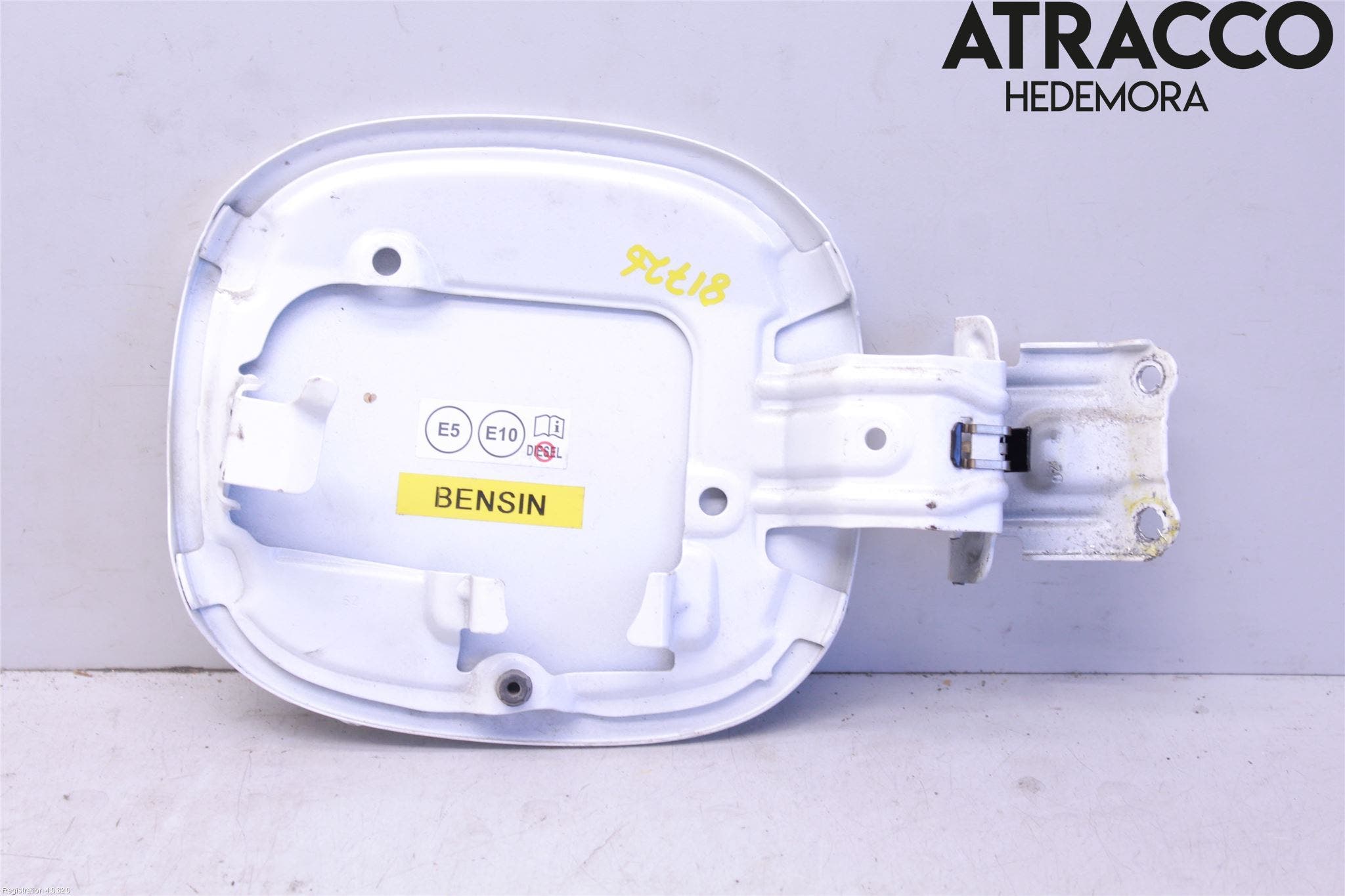 Toyota COROLLA 19- Tanklucka