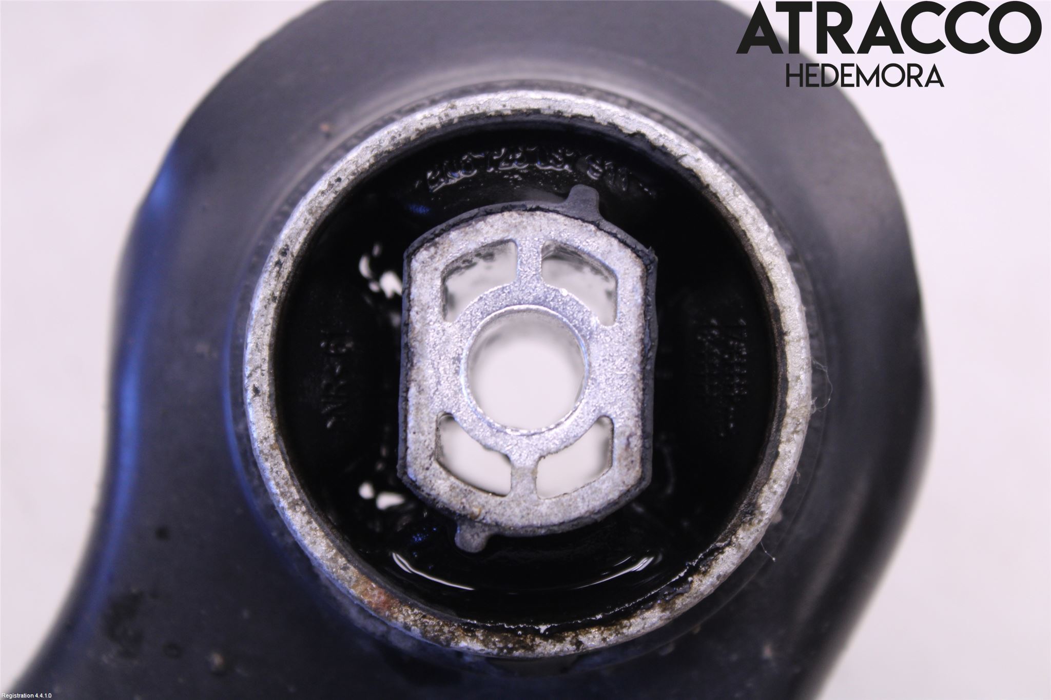 Volkswagen VW TIGUAN ALLSPACE 18- Bärarm Bak Höger