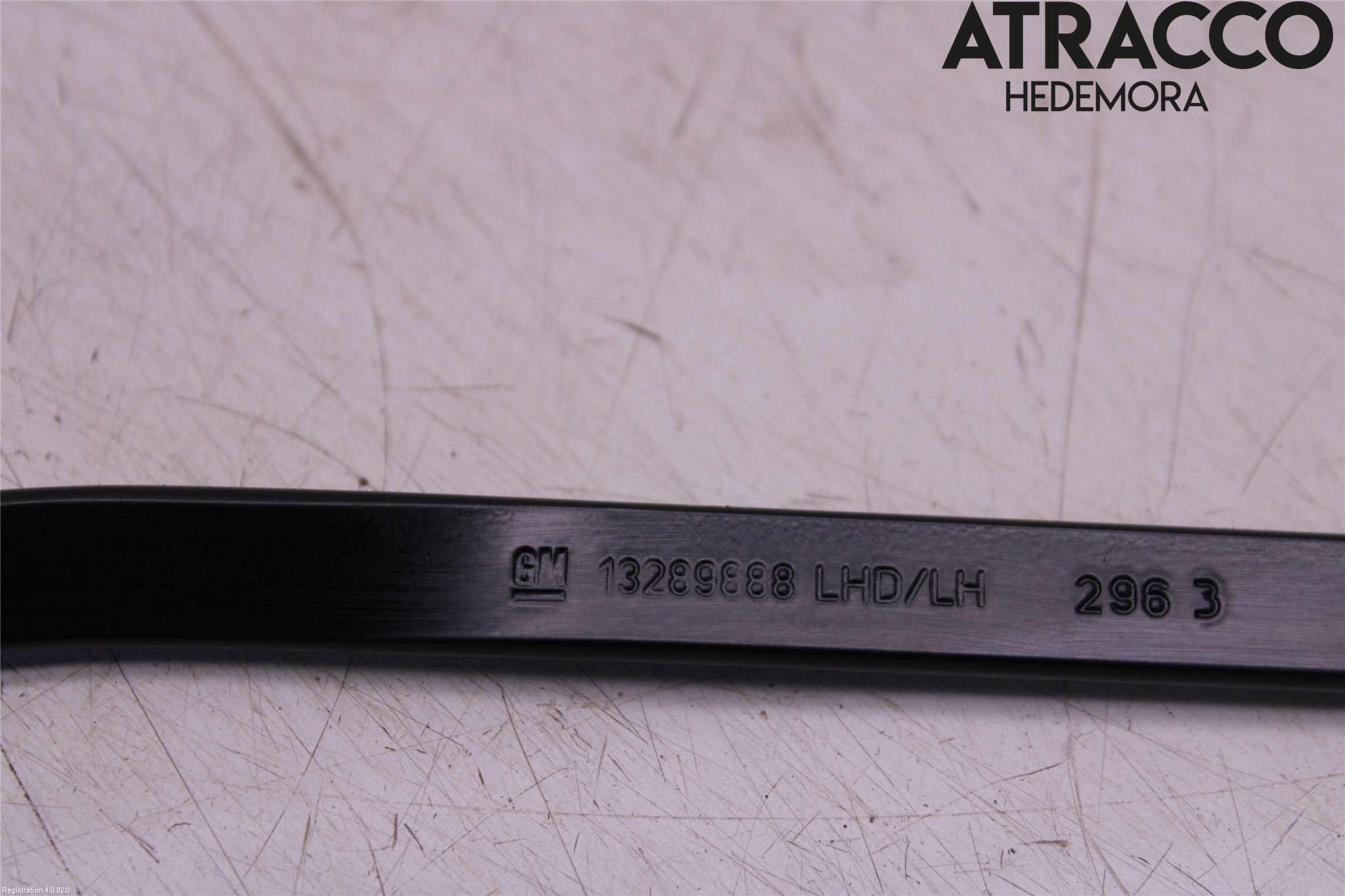 Opel ASTRA J 10-15 Torkararm Armar Vindruta