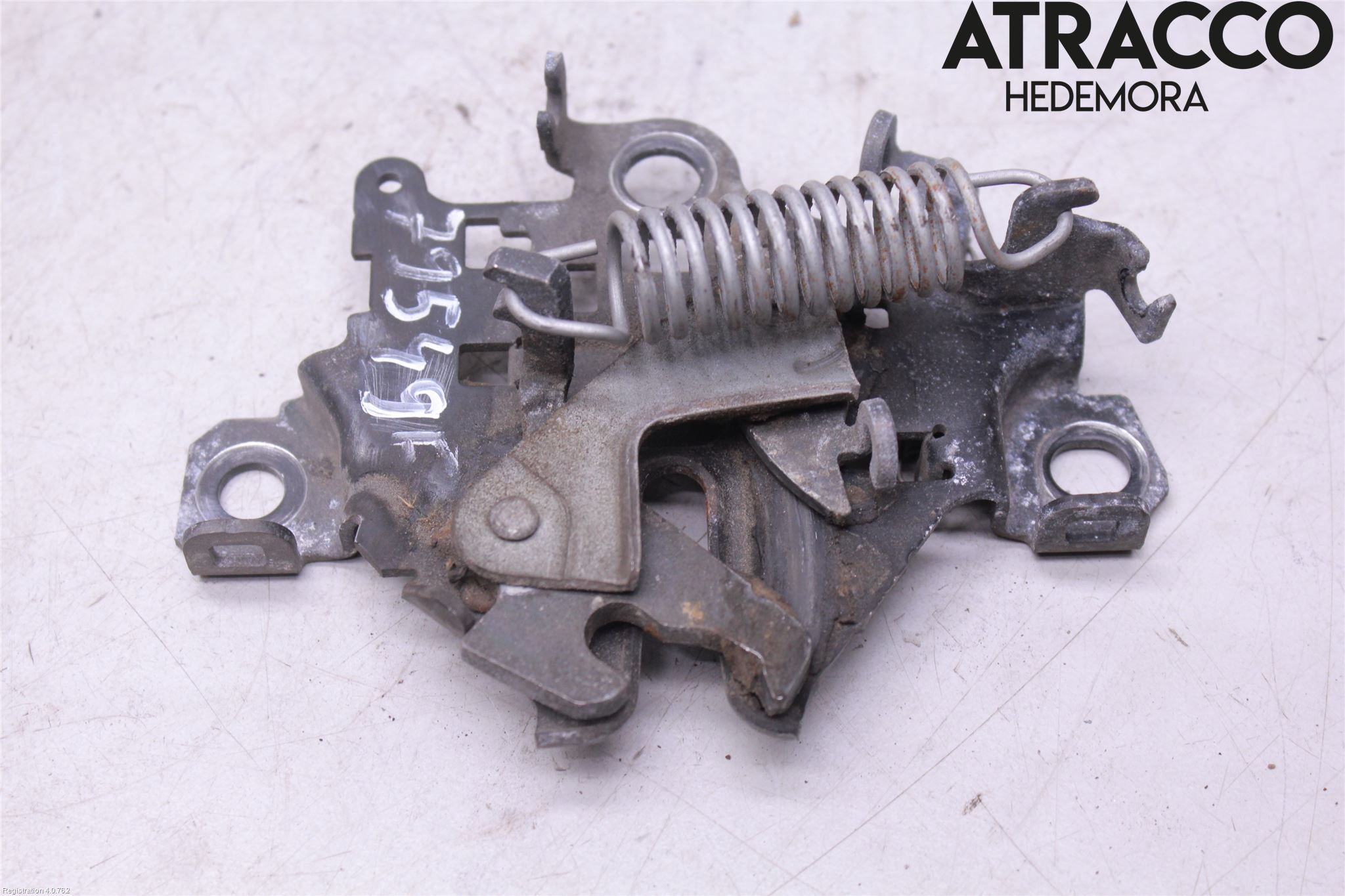 Toyota RAV 4 06-12 Huvlås