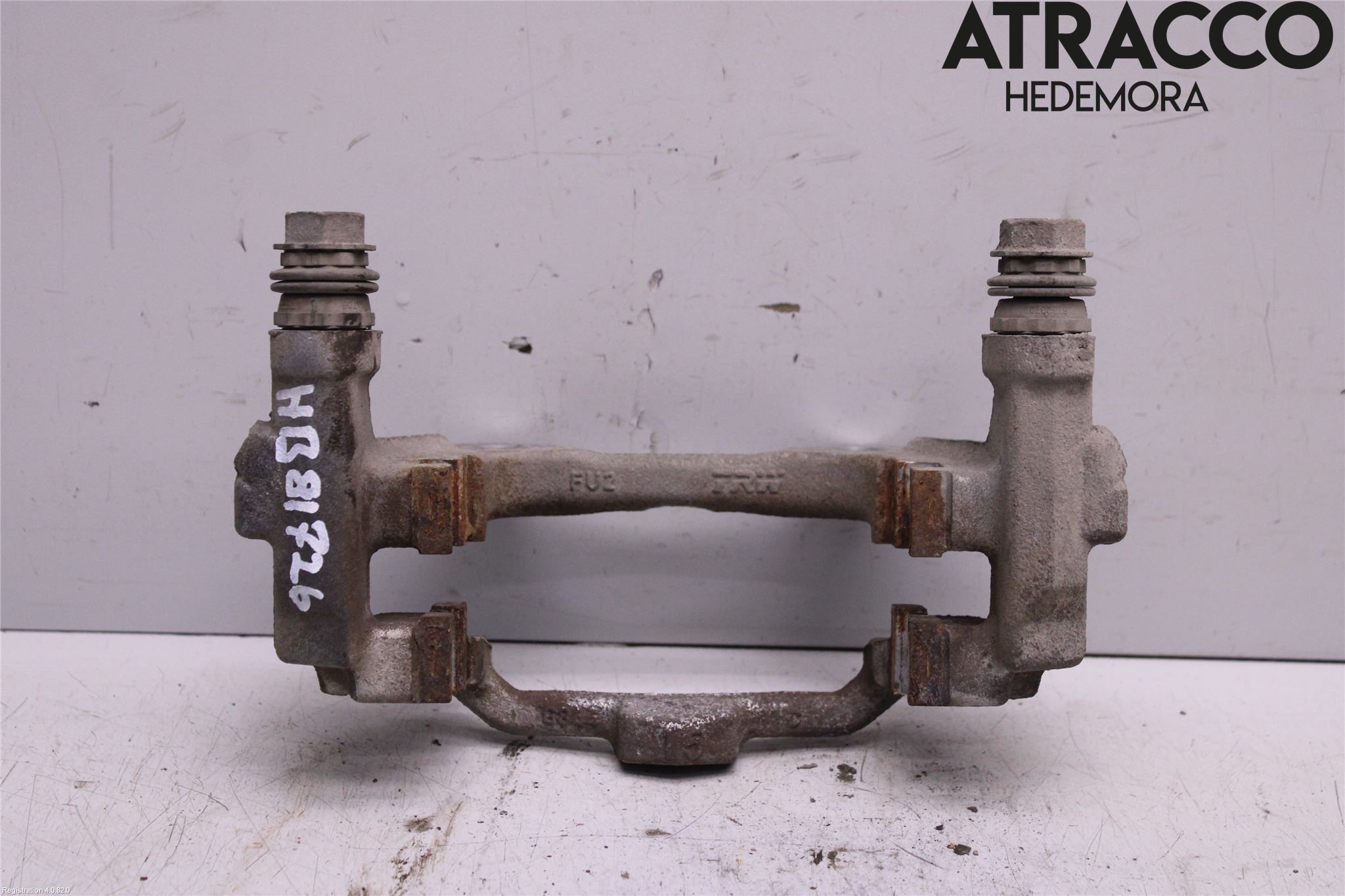 Toyota COROLLA 19- Bromsokshållare