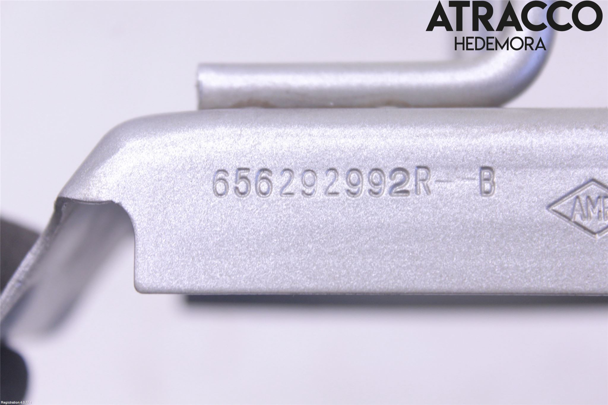 Renault ZOE/E-TECH 13- Huvlås