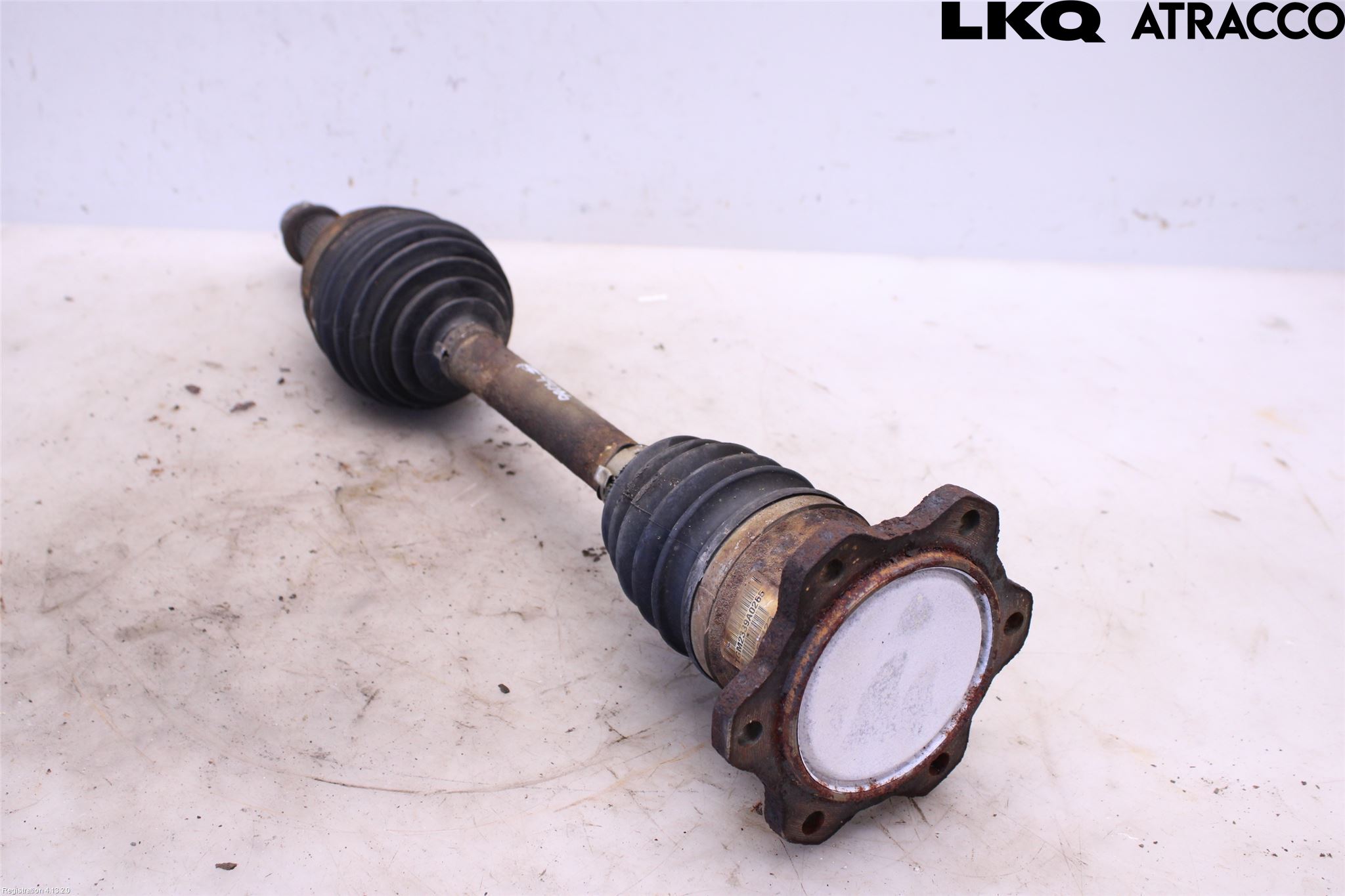 Chevrolet SUBURBAN Drivaxel Fram Höger
