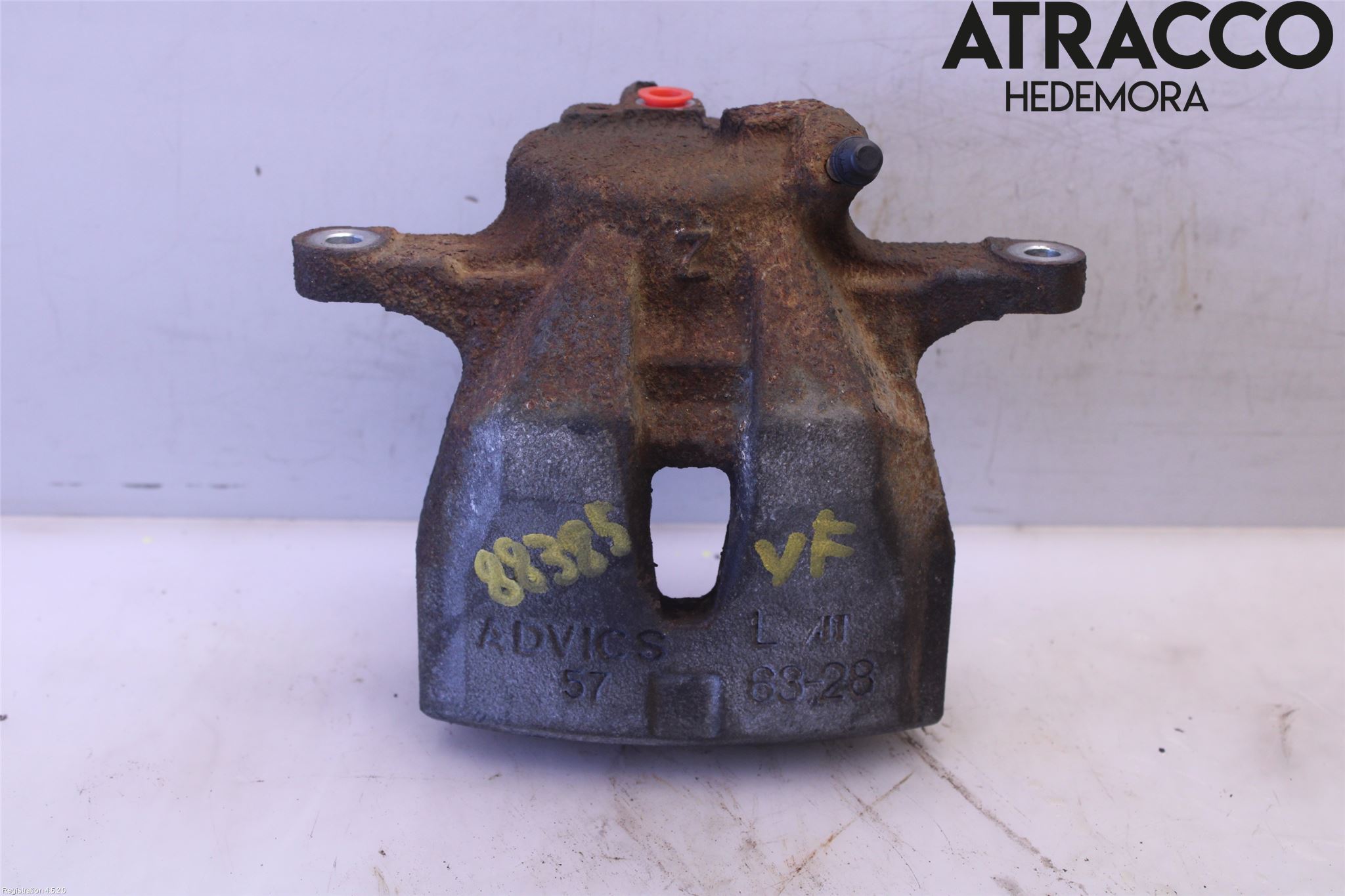 Toyota AURIS 13-19 Bromsok Fram Vänster