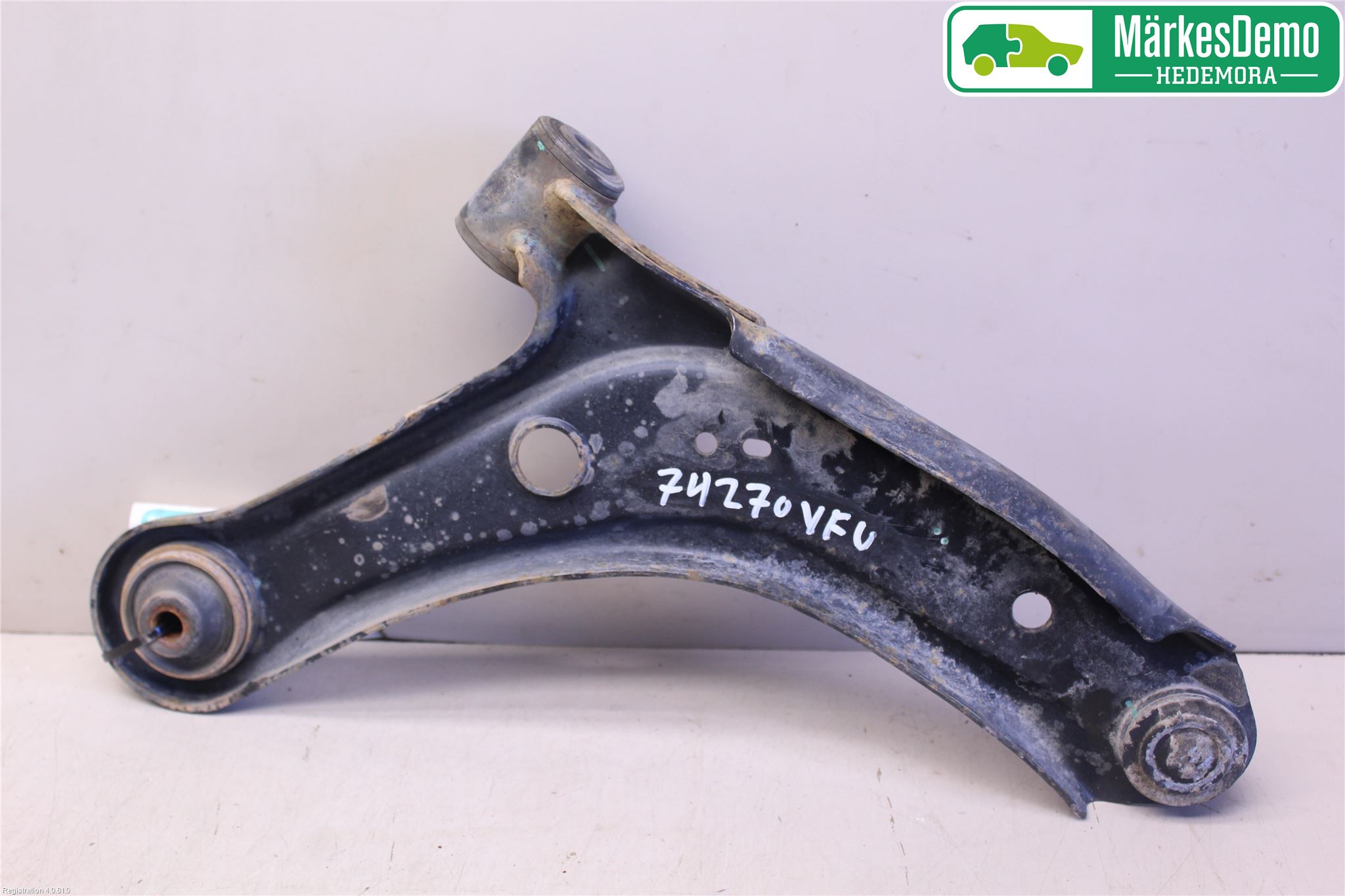 Suzuki SX4 S-CROSS 14-21 Bärarm Fram Undre Vä