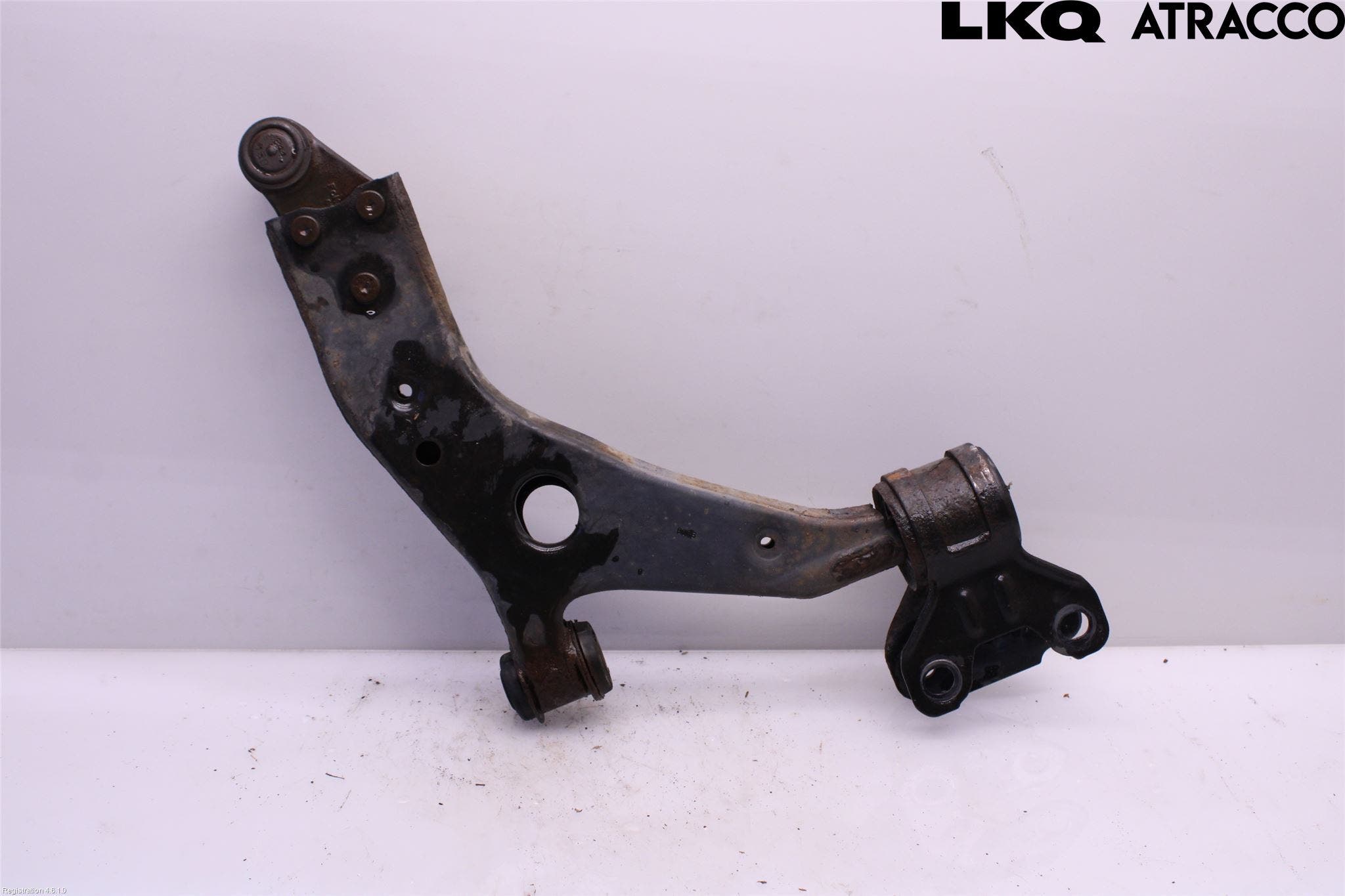 Ford KUGA 13-16 Bärarm Fram Undre Vä