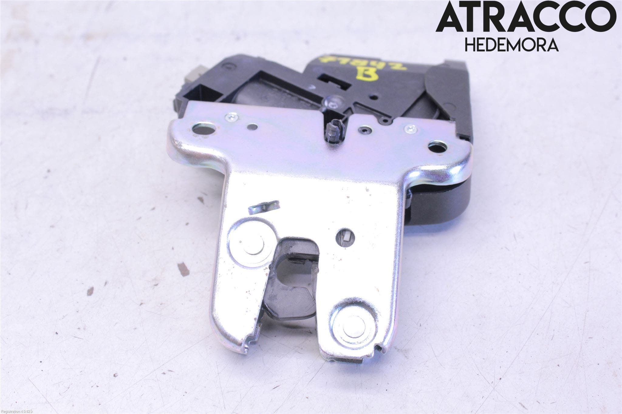 Audi A4/S4 08-11 Låskista Baklucka