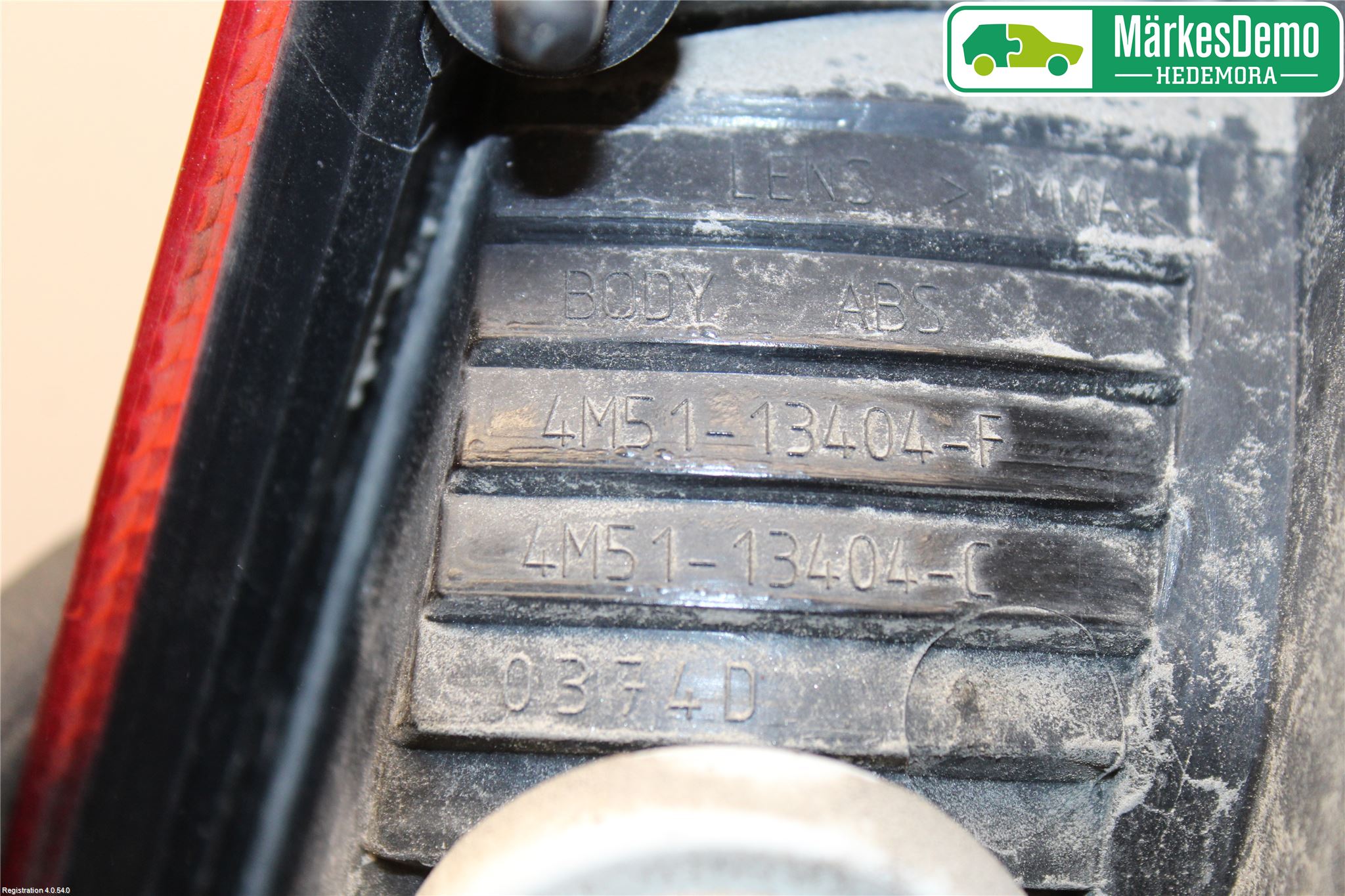 Ford FOCUS     04-07 Bakljus Höger