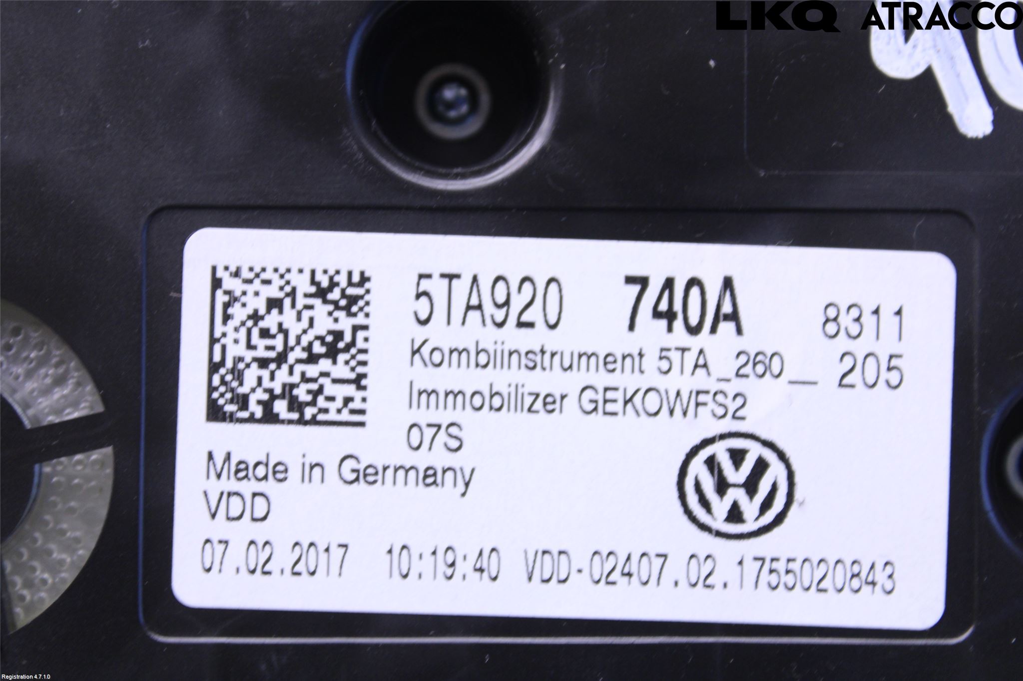 Volkswagen VW TOURAN 16- Instrument Komb