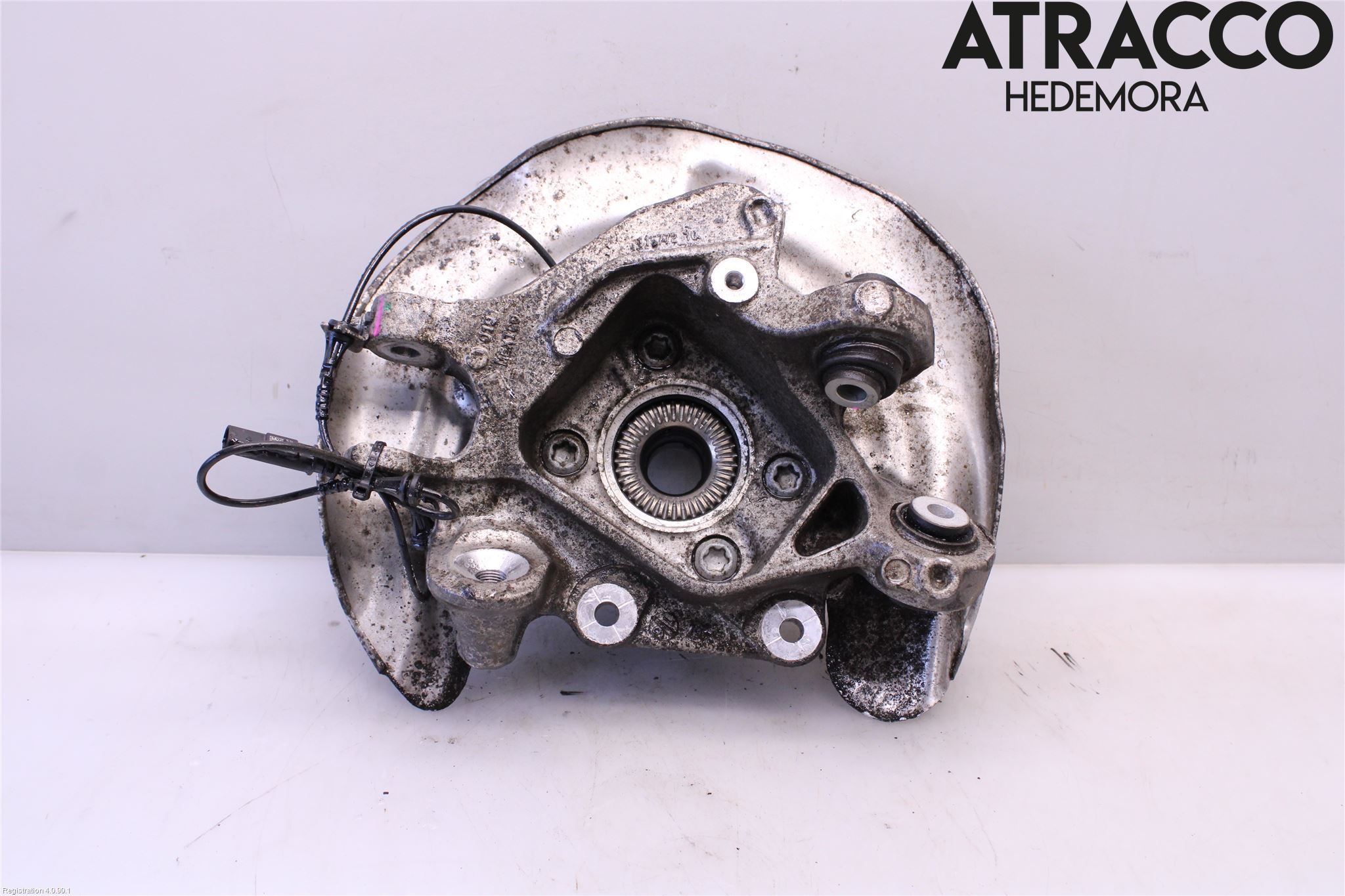 BMW X4 G02 18- Hjullagerhus-Spindel Hö B