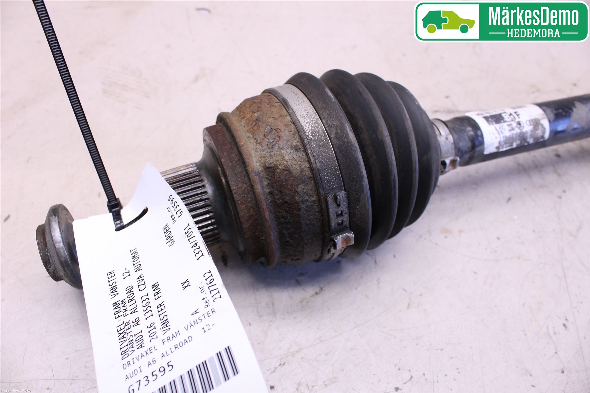 Audi A6 ALLROAD 12-18 Drivaxel Fram Vänster