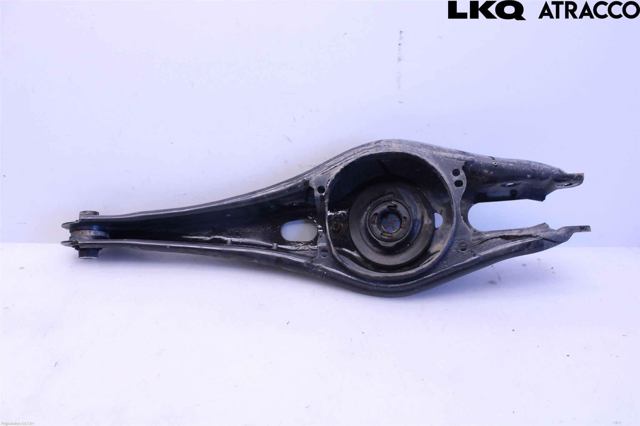 Audi Q3 F3 19- Bärarm Bak Vänster