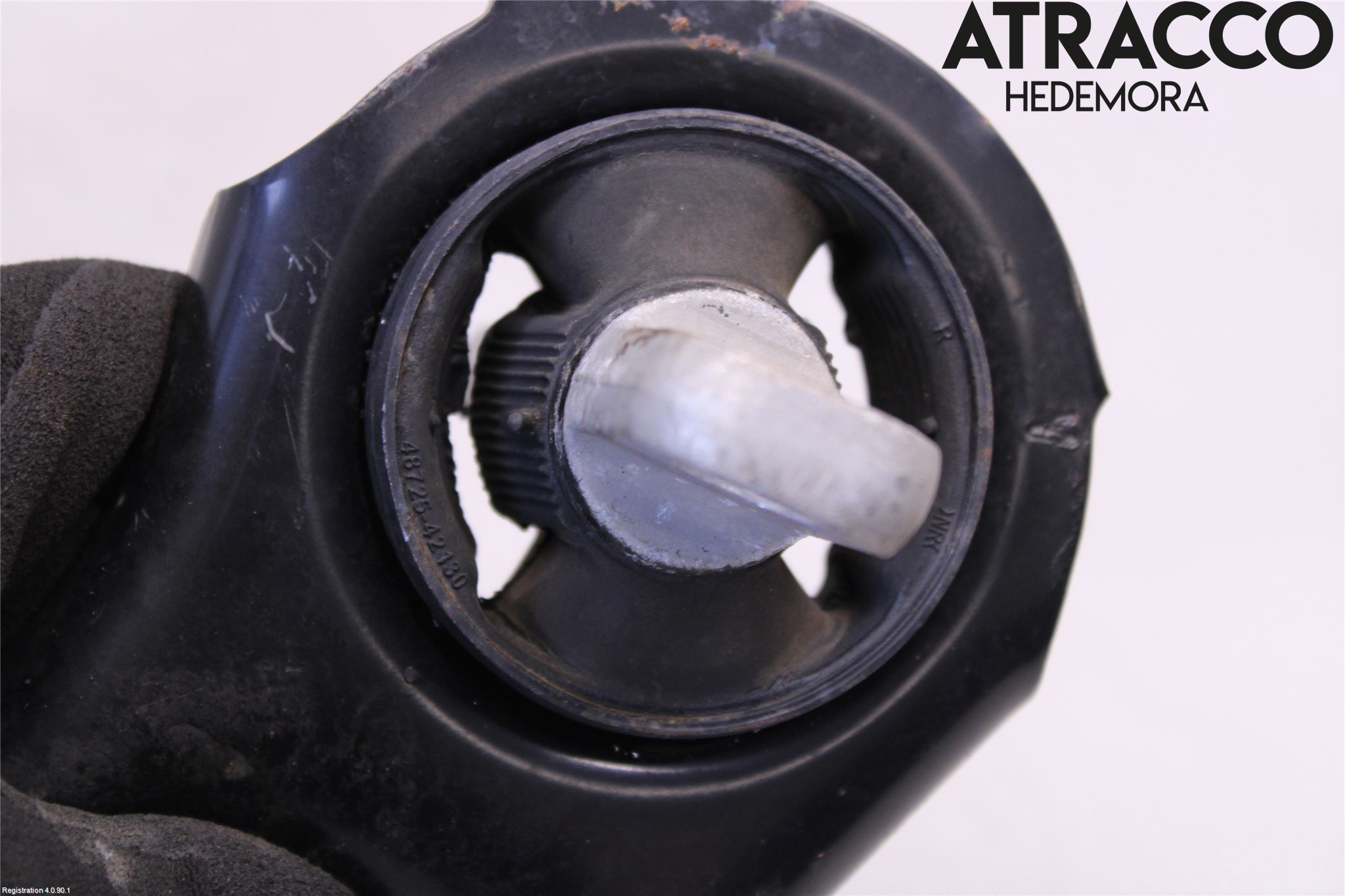 Toyota RAV4 19- Bärarm Bak Höger