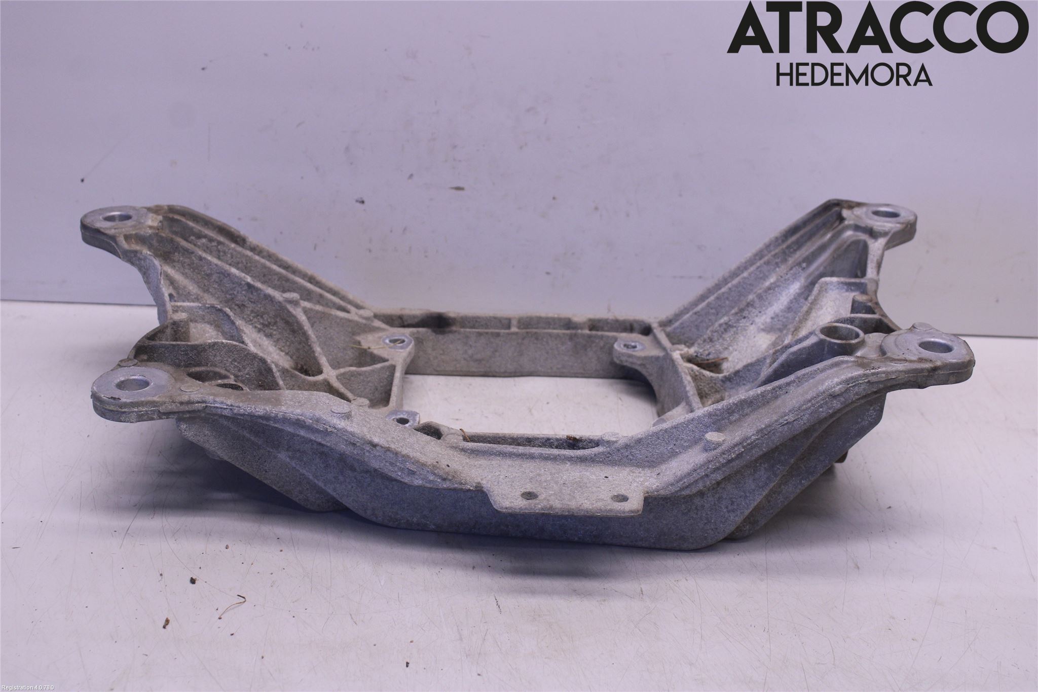 Audi A6/S6 4G 11-18 Växellådsbalk