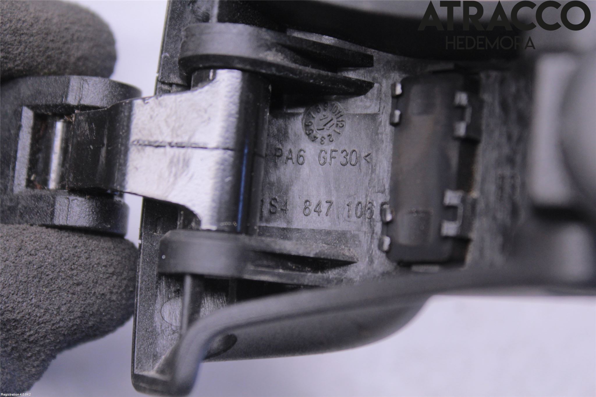 Volkswagen VW UP! / E-UP! Sidoruta Spänne