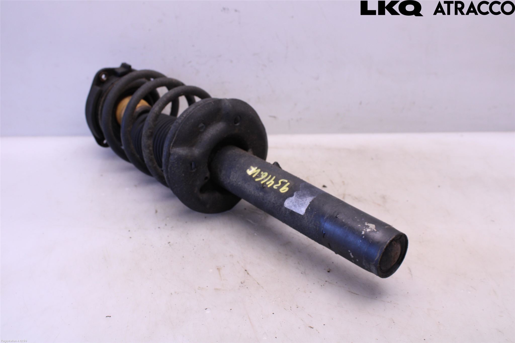 Volkswagen VW PASSAT 11-14 Fjäderben Fram Vänster