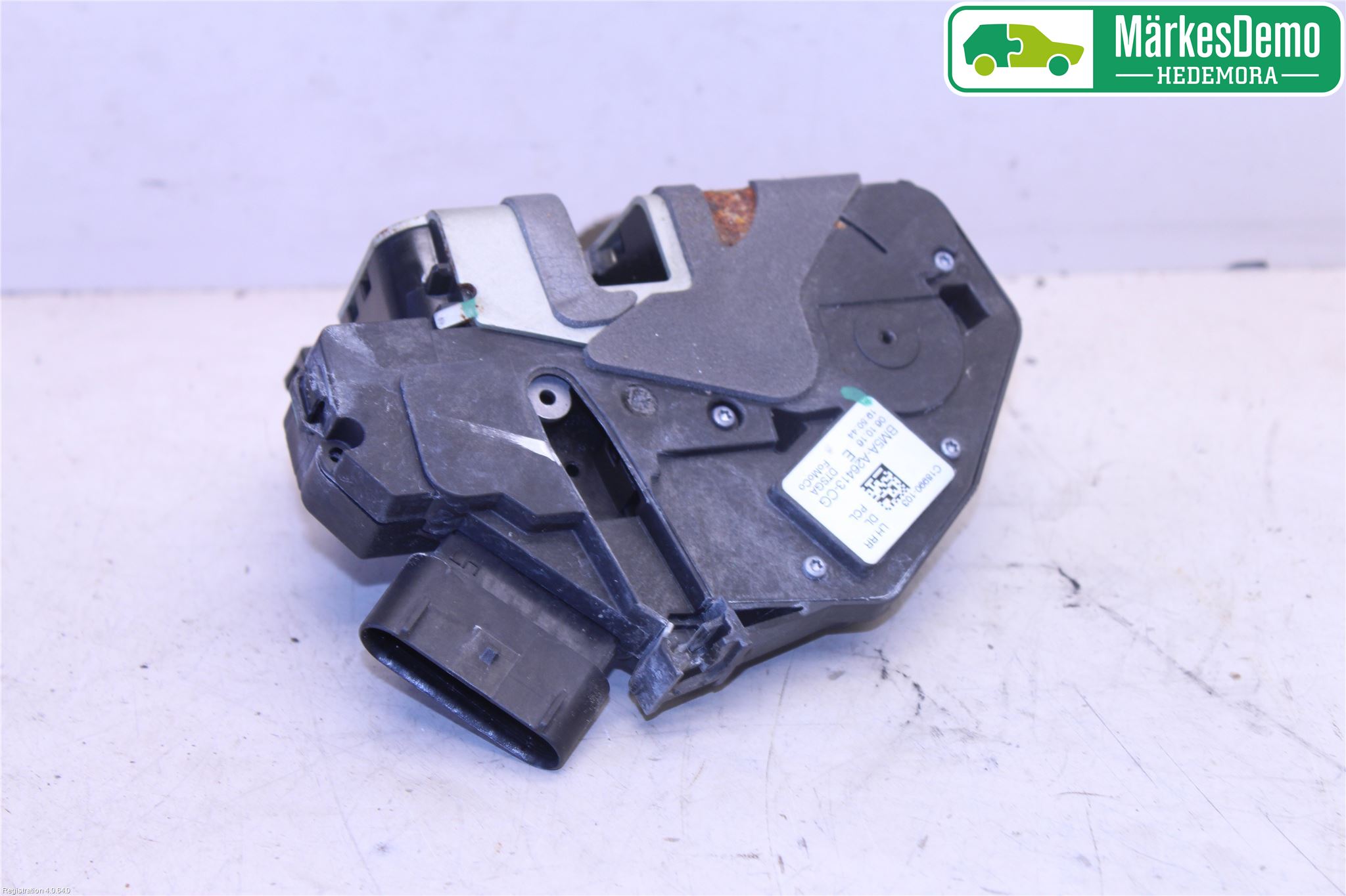 Ford MONDEO 15-22 Låskista-Dörrlås