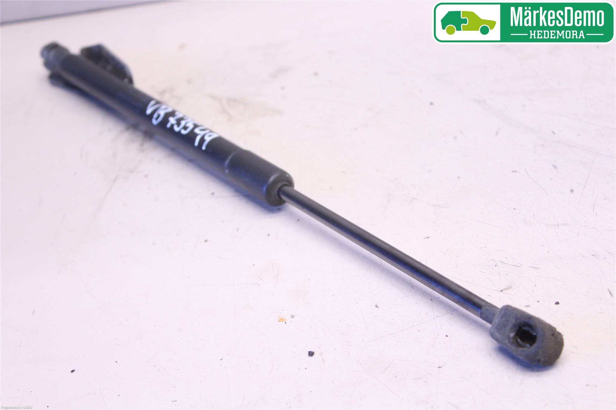 Suzuki SX4 06-09 Gasfjäder Baklucka