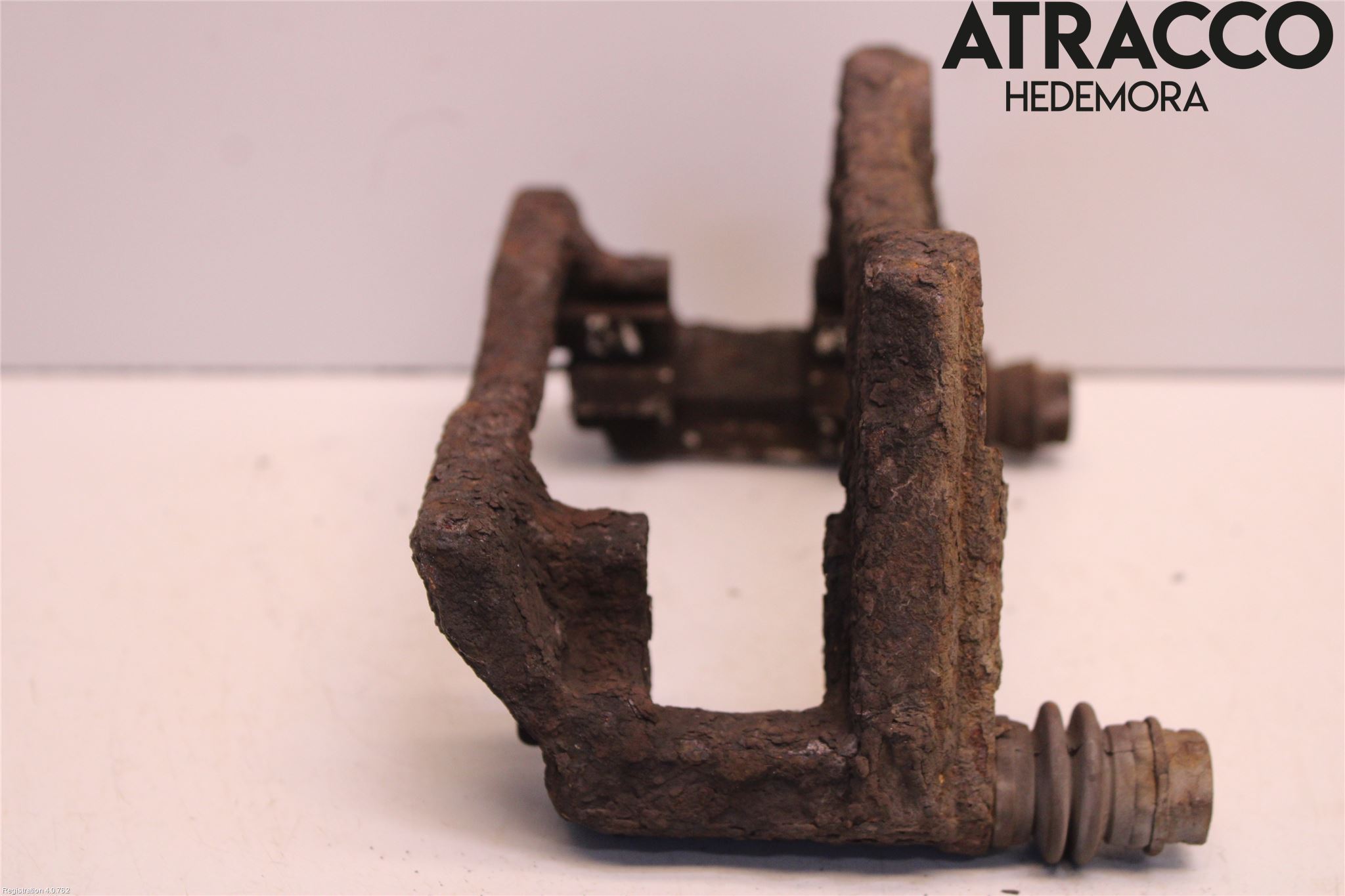 Nissan MICRA 03-07 Bromsokshållare