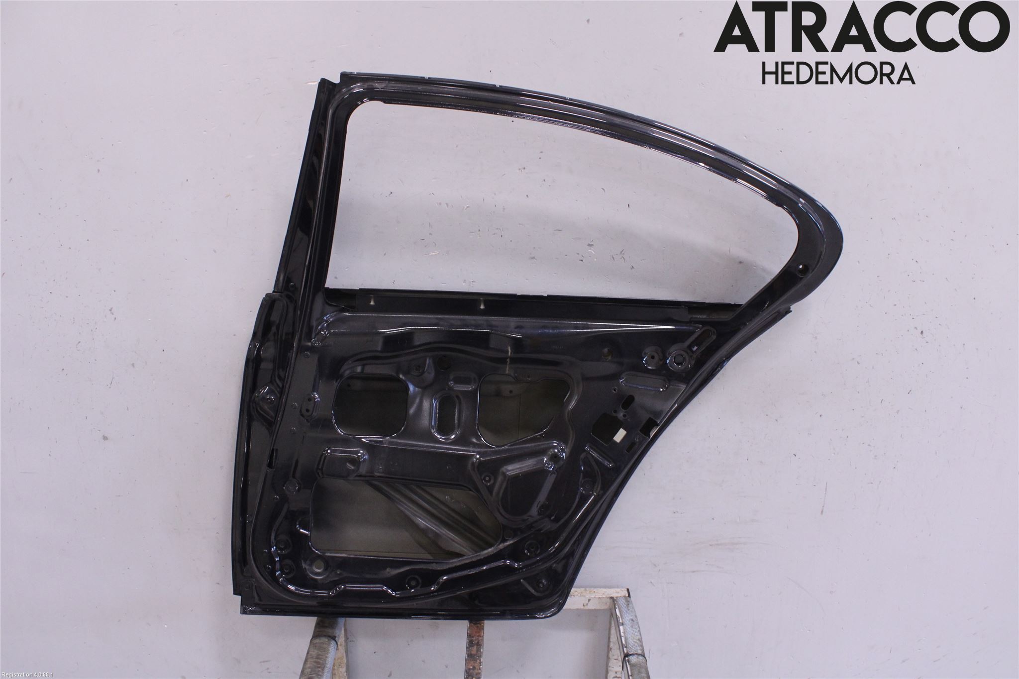 BMW 5 F10/F11/F18 09-17 Dörr Bak Höger