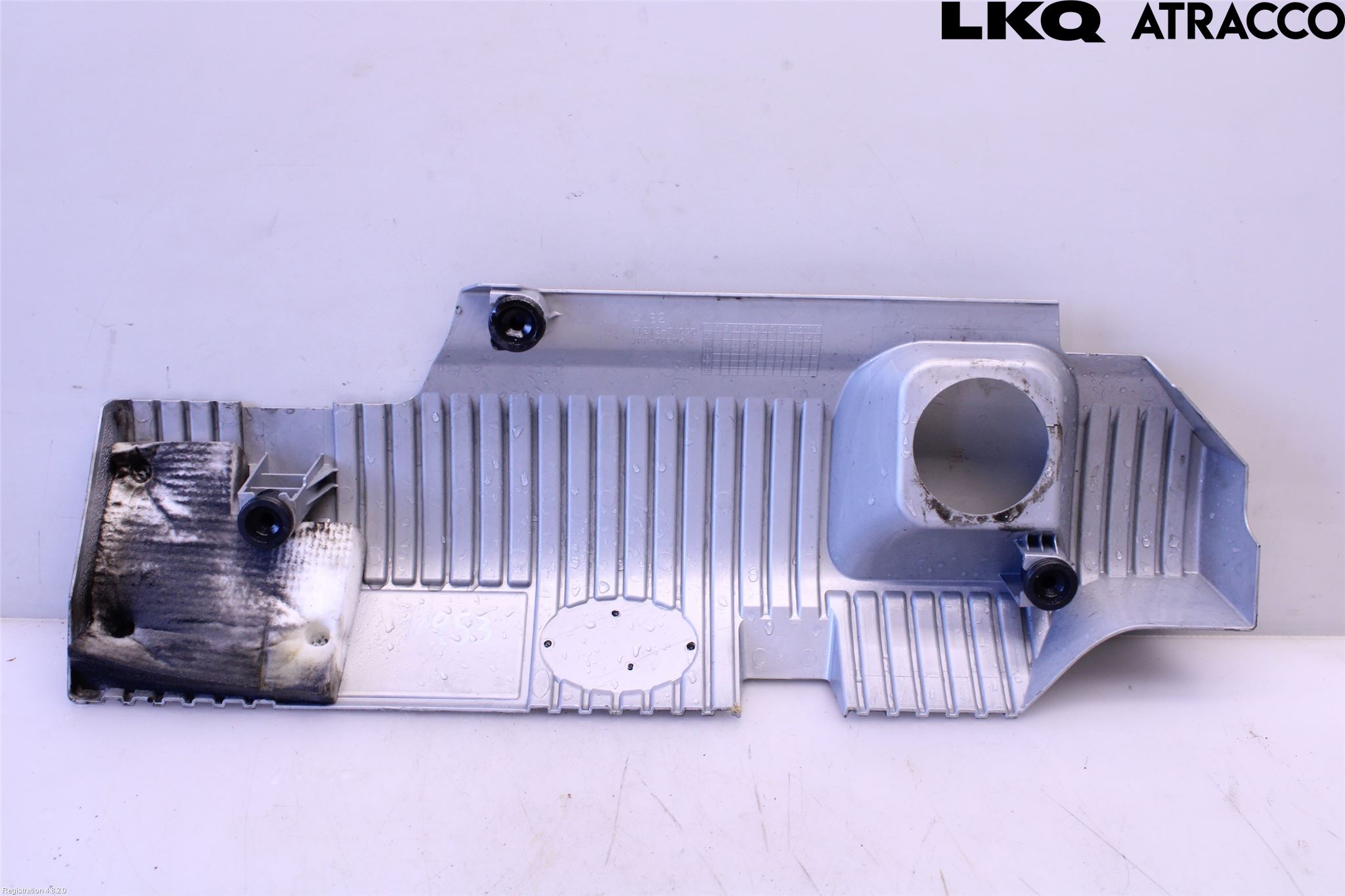Toyota PRIUS+ ZVW40 12-20 Ventilkåpa