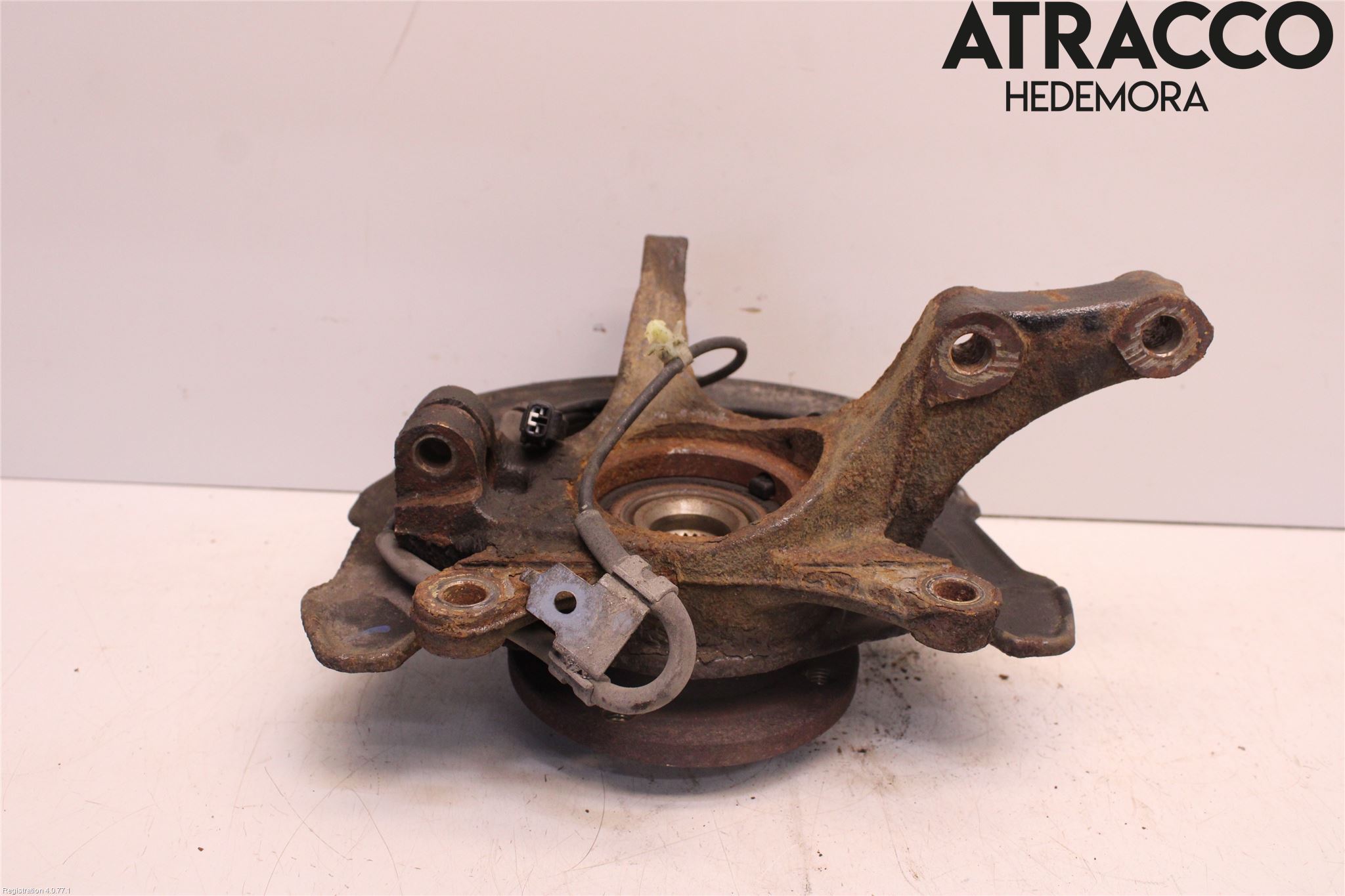 Suzuki SPLASH Styrspindel Lagerhus Vä