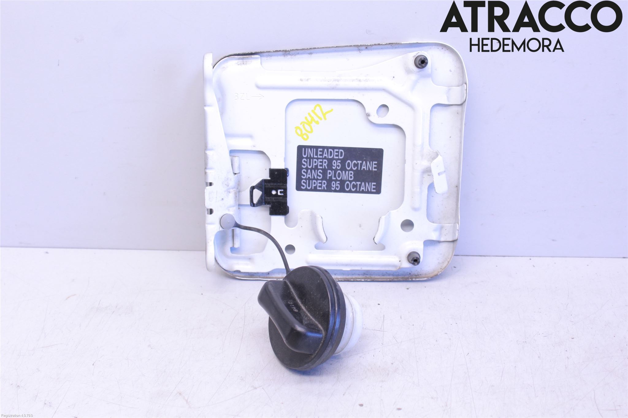 Nissan PULSAR Tanklucka