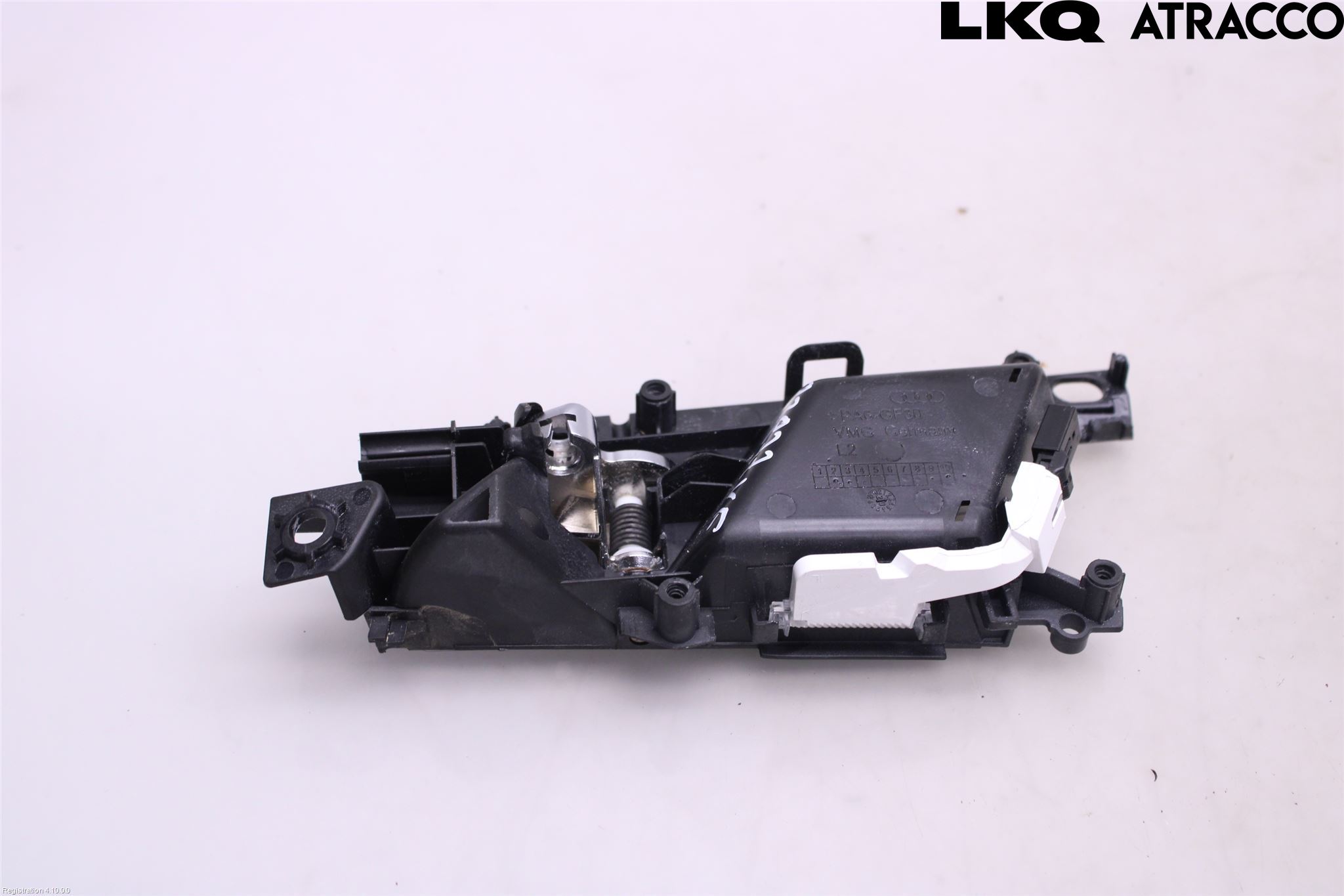 Audi A4/S4 B9 20- Dörrhandtag Inre Vä