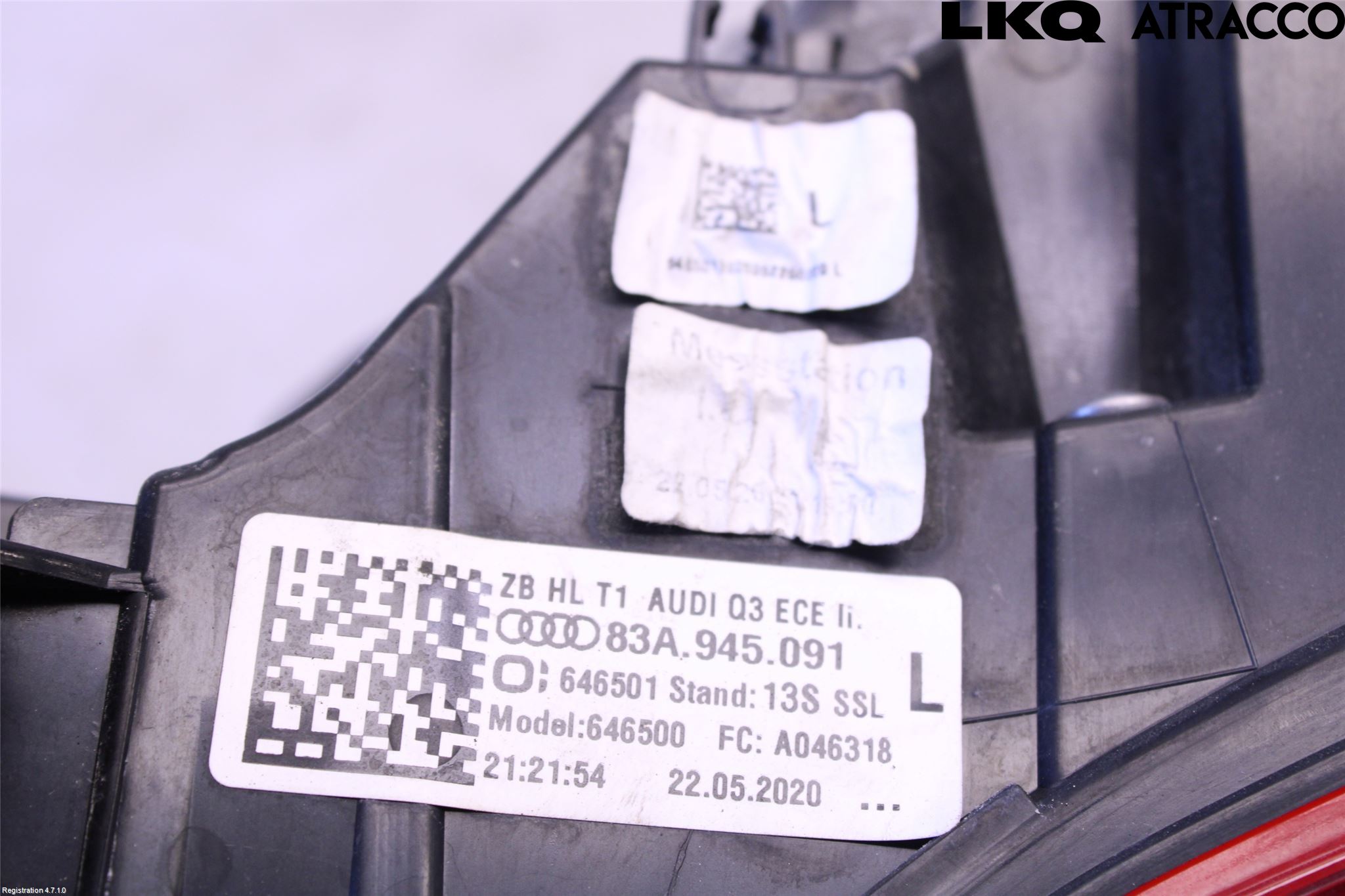 Audi Q3 F3 19- Bakljus Vänster