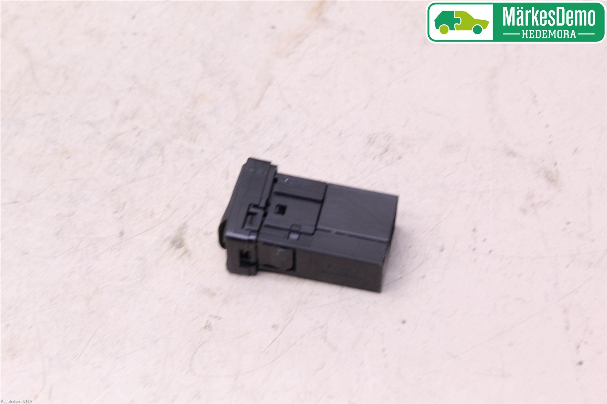 Toyota AURIS 13-19 Usb Connection