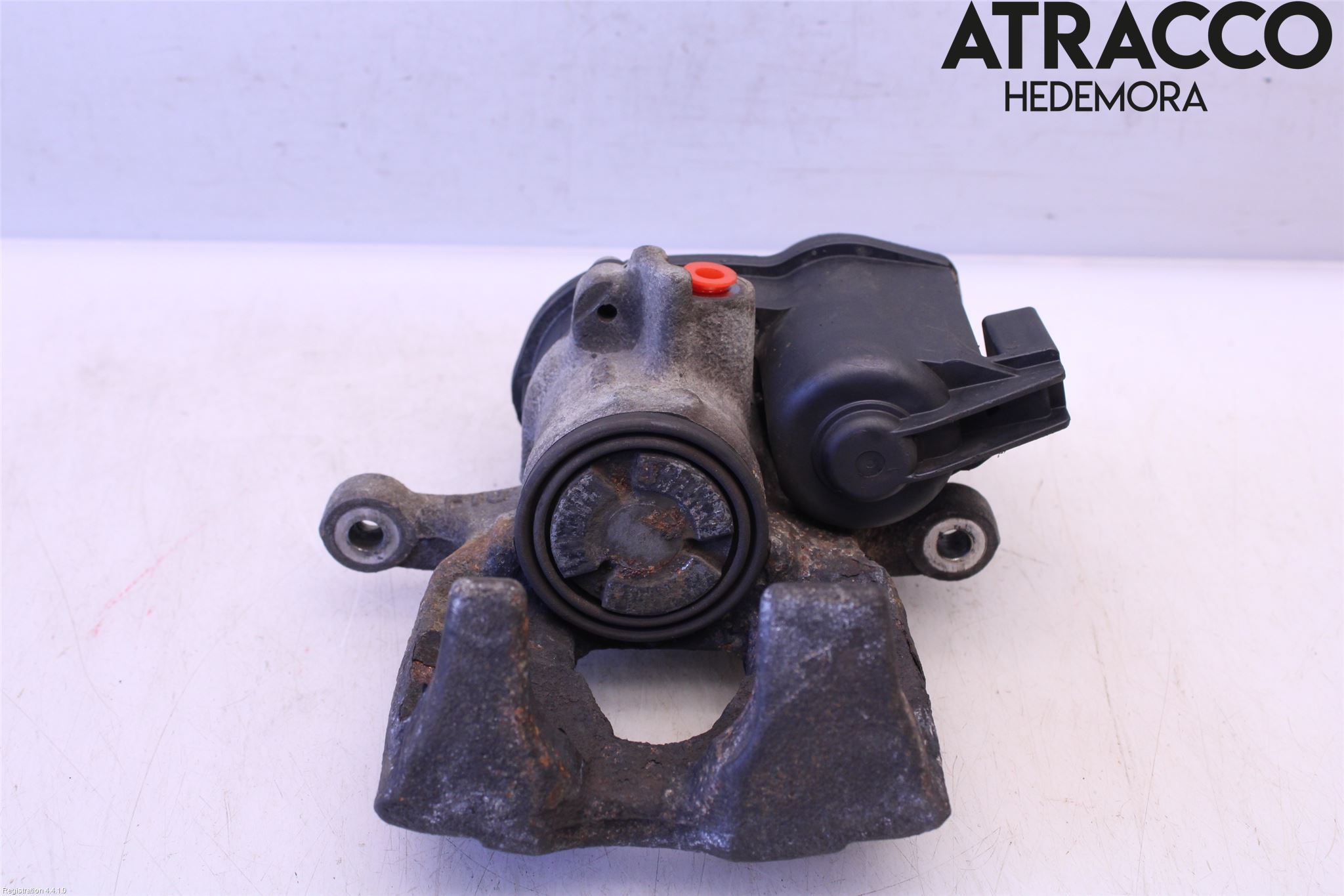 Audi A4/S4 B9 16-19 Bromsok Bak Höger