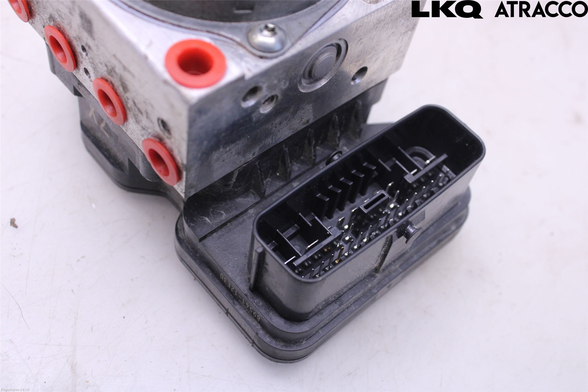 Toyota COROLLA 19- Abs Hydraulaggregat