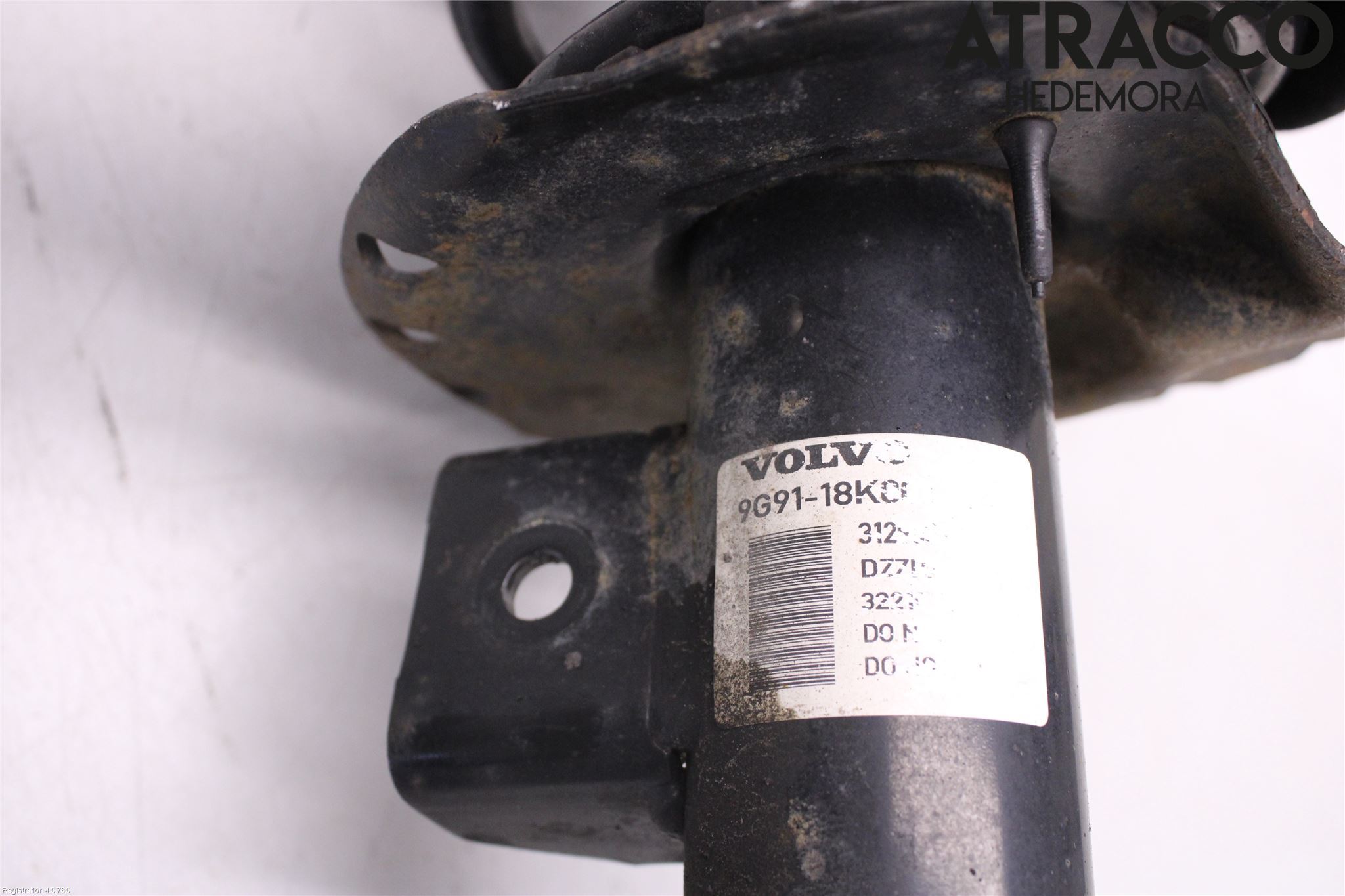 Volvo V70 08-13 Fjäderben Fram Vänster