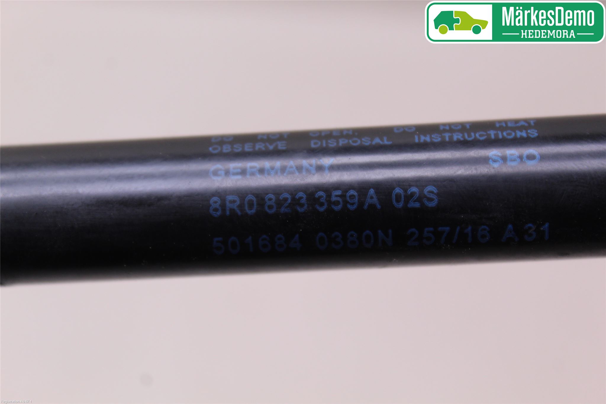 Audi Q5 09-16 Gasfjäder Motorhuv