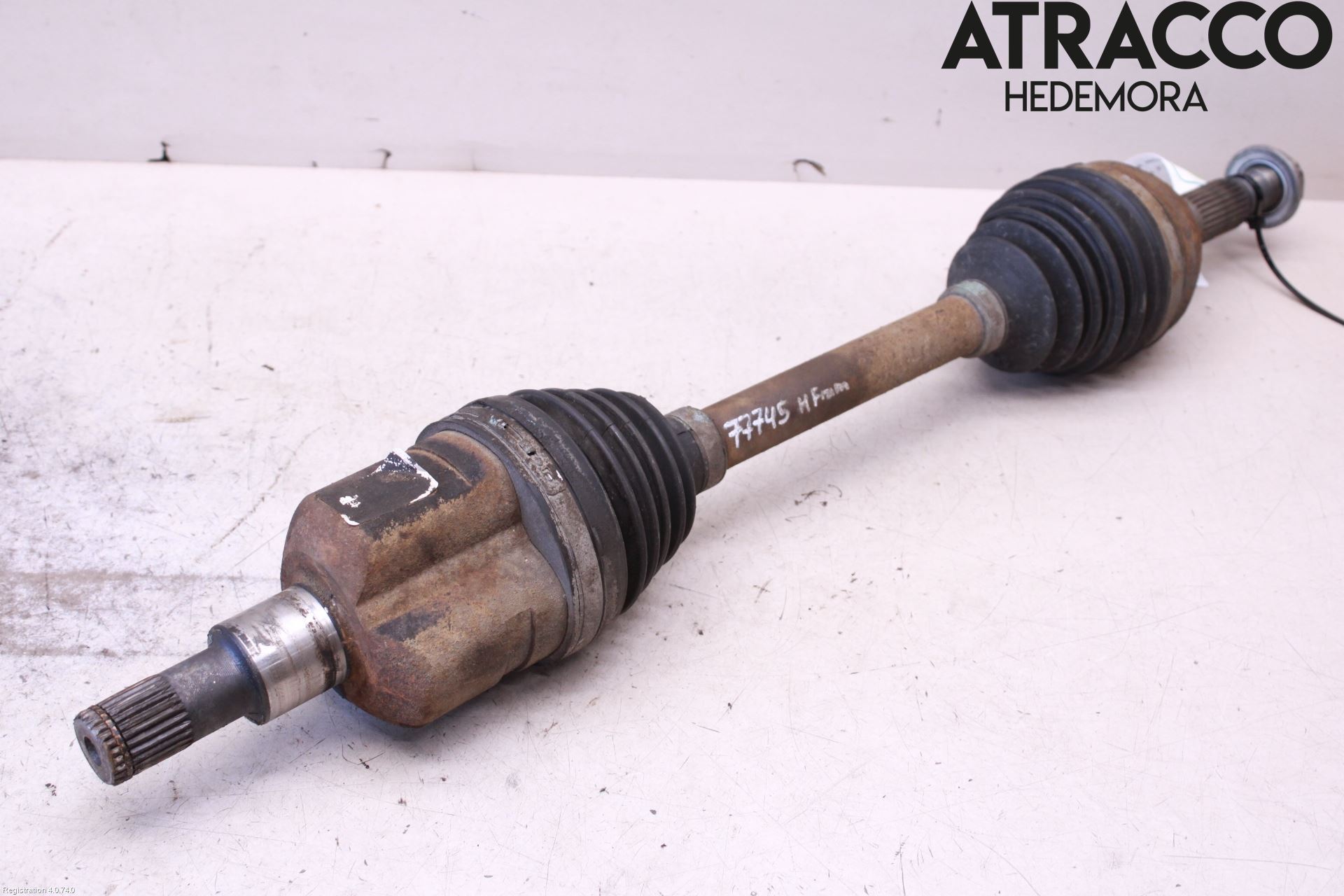 Saab 9-7X Drivaxel Fram Höger