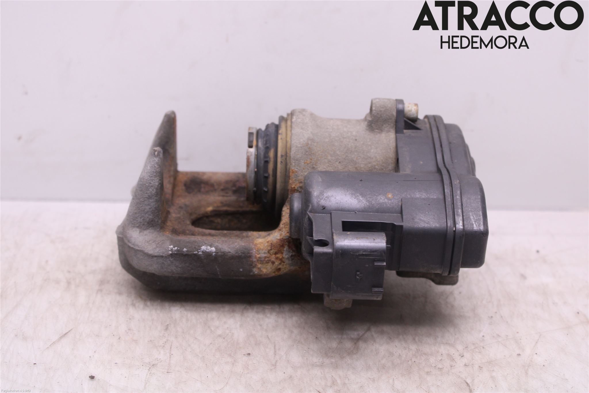 BMW 5 F10/F11/F18 09-17 Bromsok Bak Vänster
