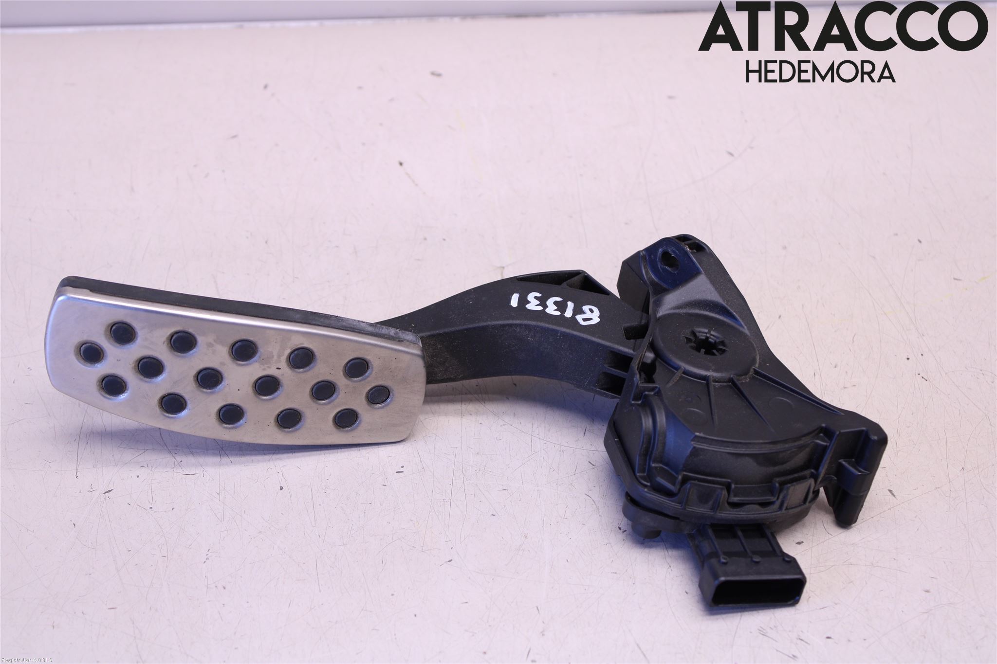 Opel INSIGNIA 09-16 Gaspedal