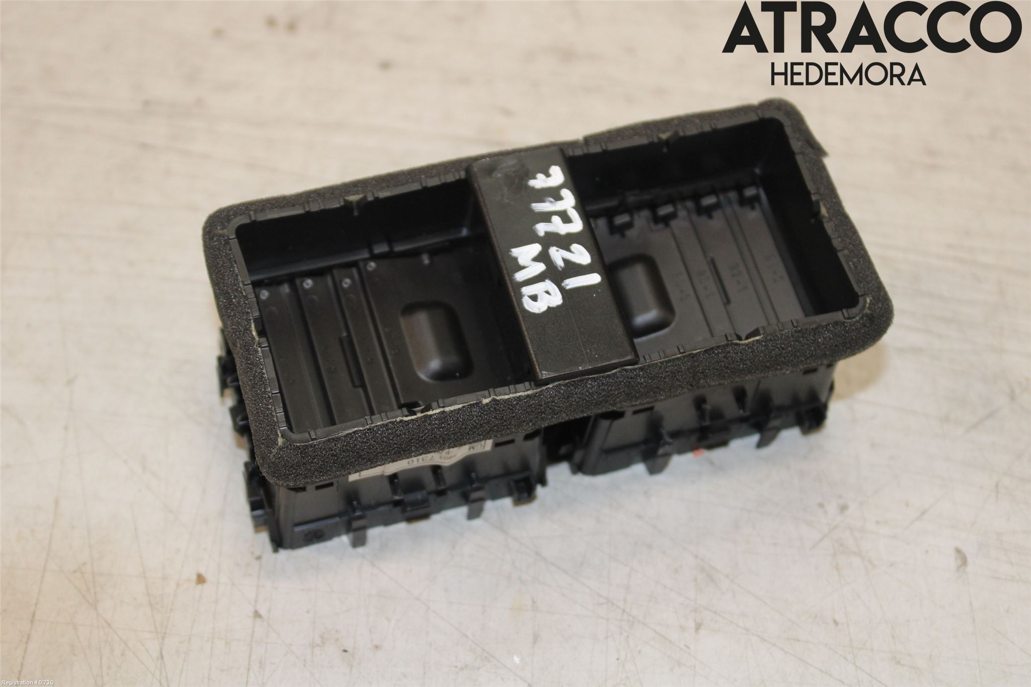 Opel INSIGNIA 17- Defrosterkanal-Munstycke