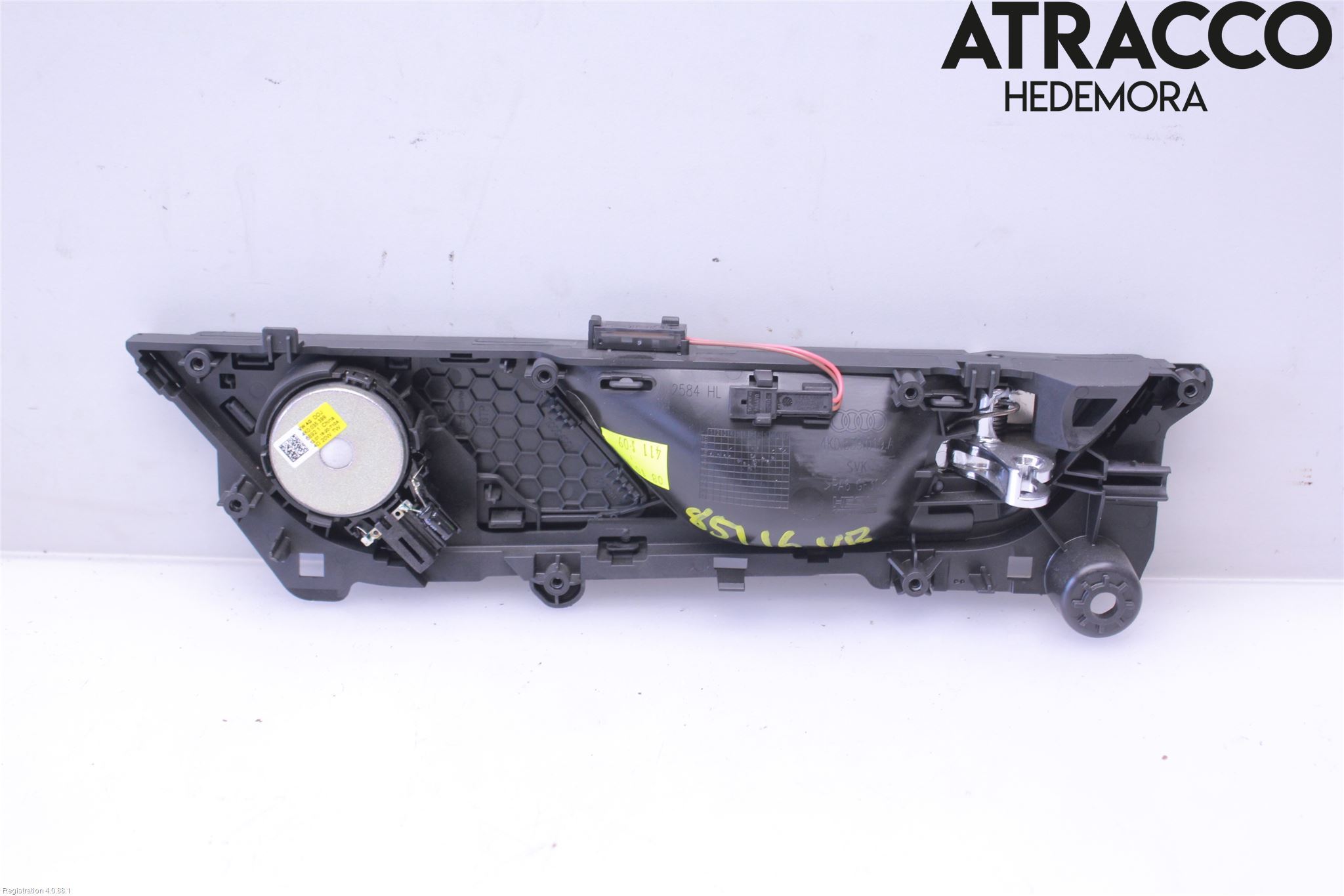 Audi A6 F2/C8 19- Dörrhandtag Inre Vä