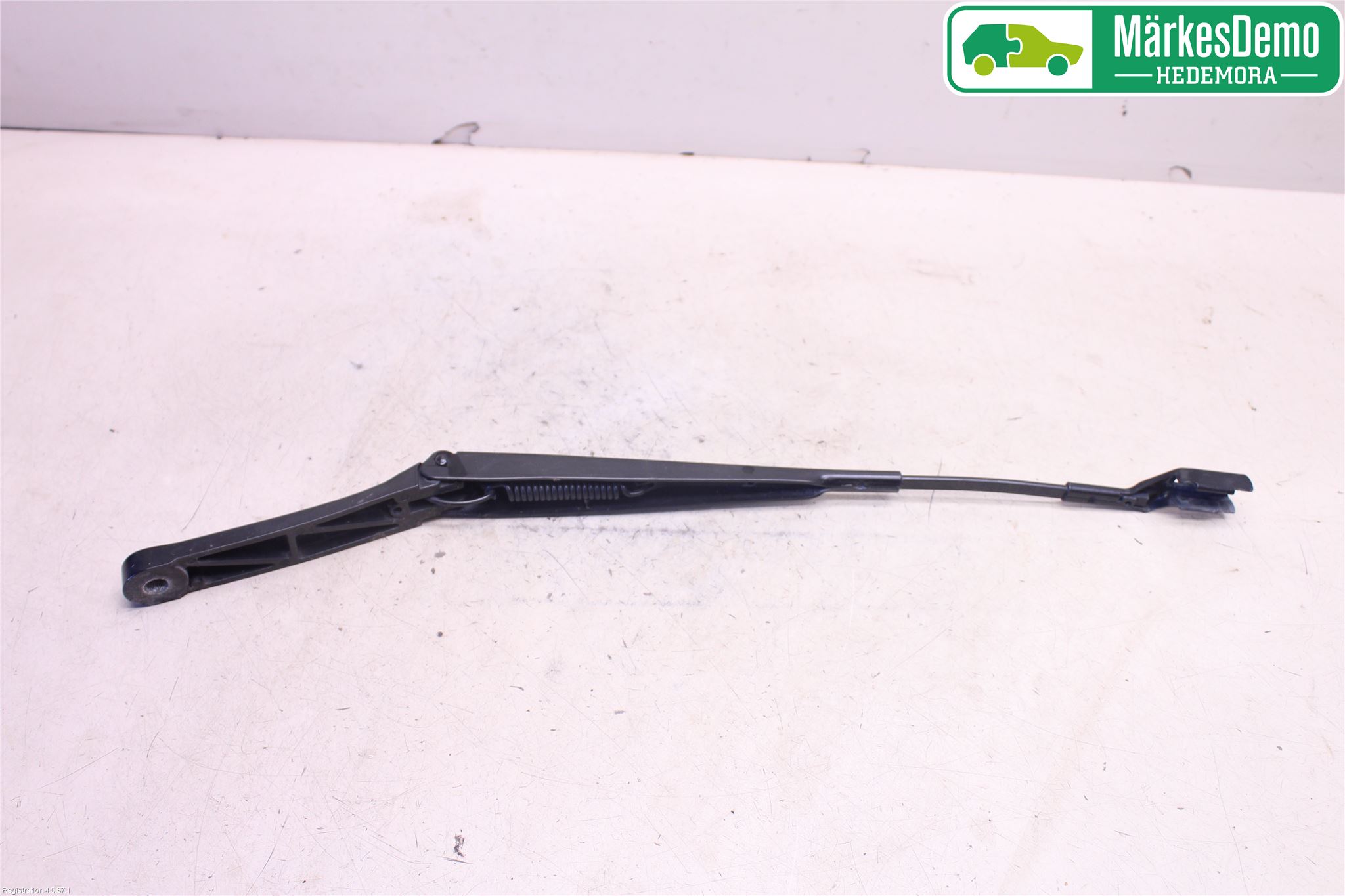 Volkswagen VW SCIROCCO 09-17 Torkararm Armar Vindruta